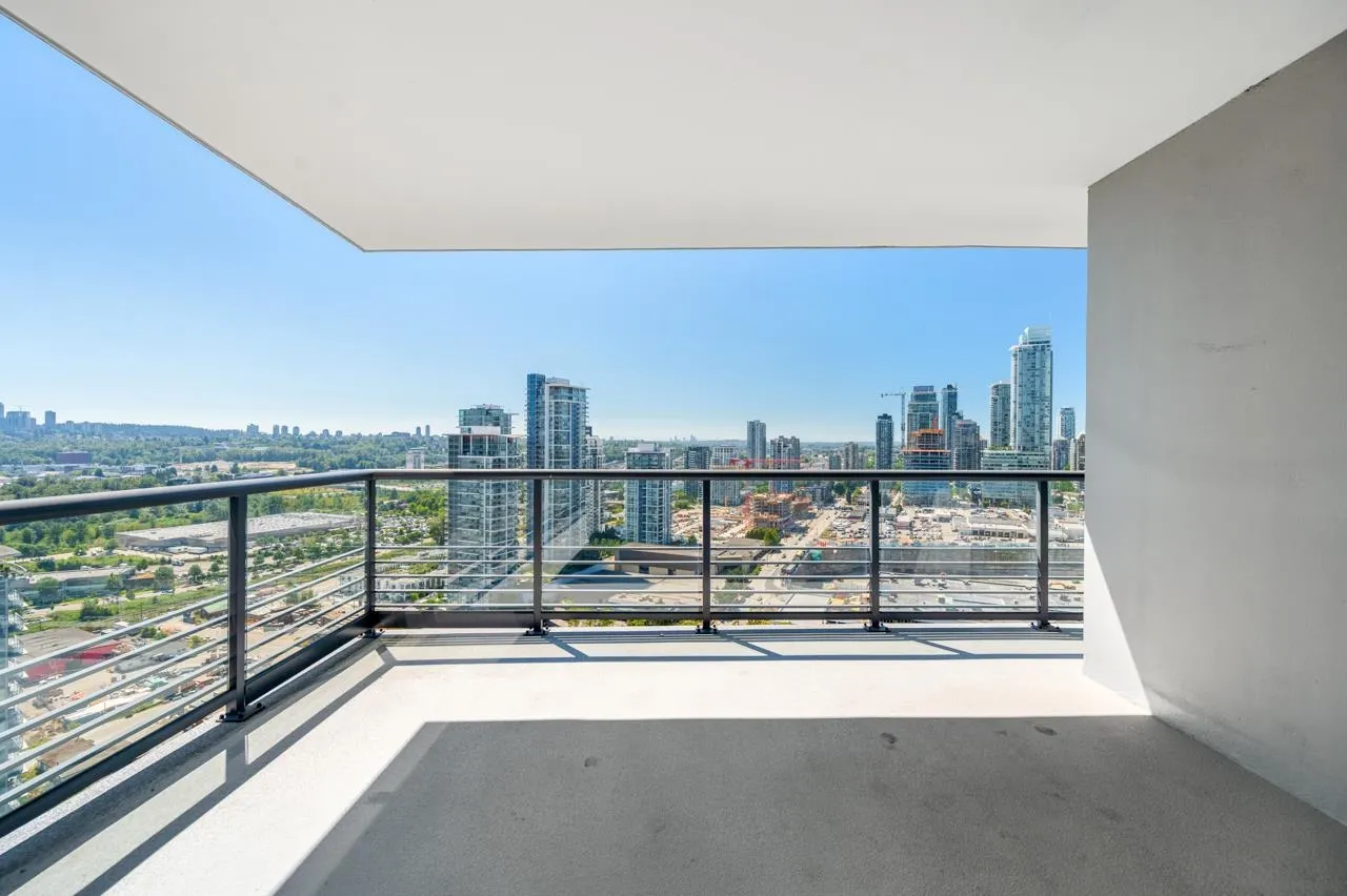2202 4730 Lougheed Highway