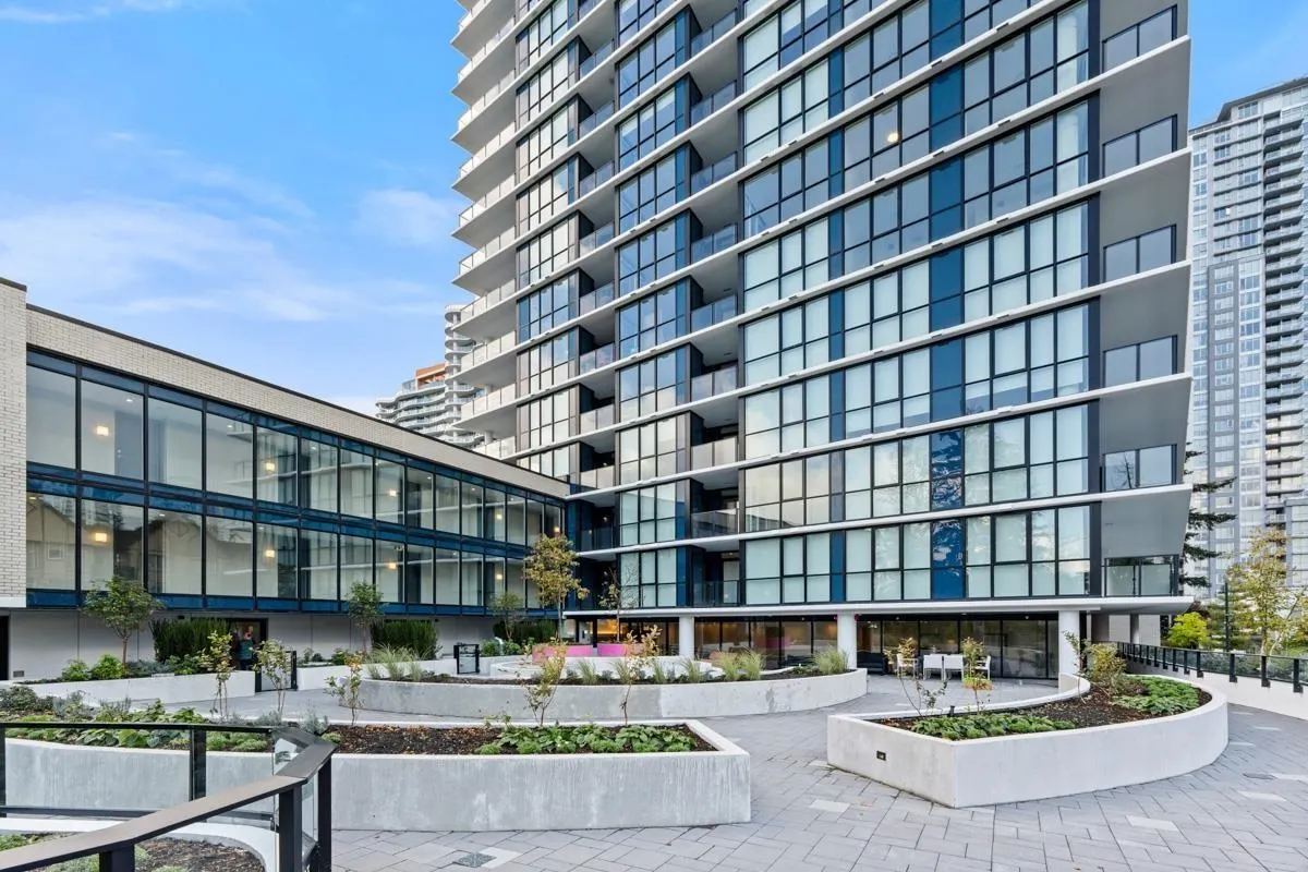 2304 10333 133 Street