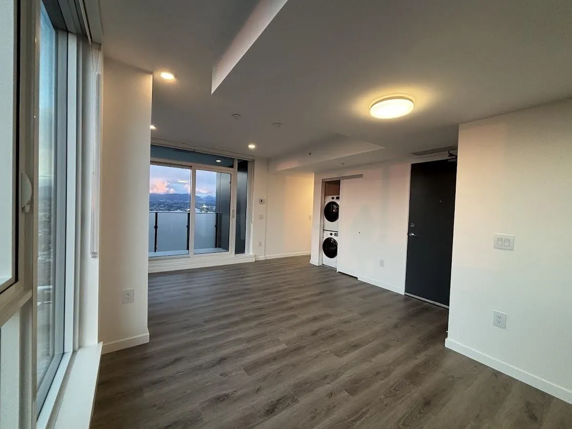 2304 10333 133 Street