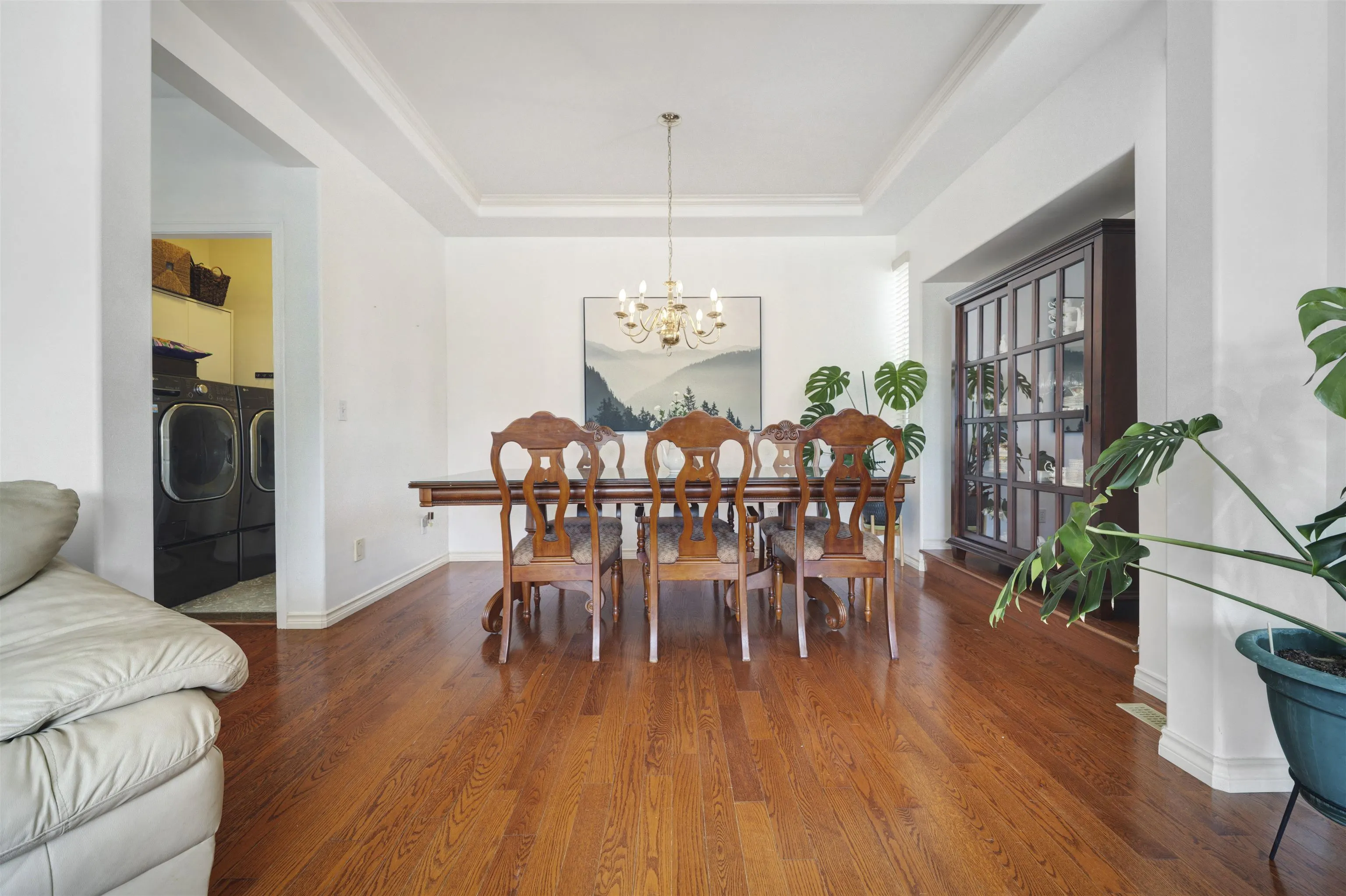 1355 Riverwood Gate