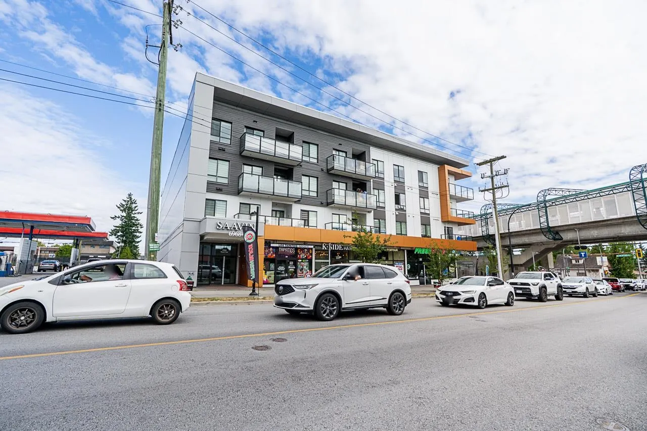 307 6968 Royal Oak Avenue