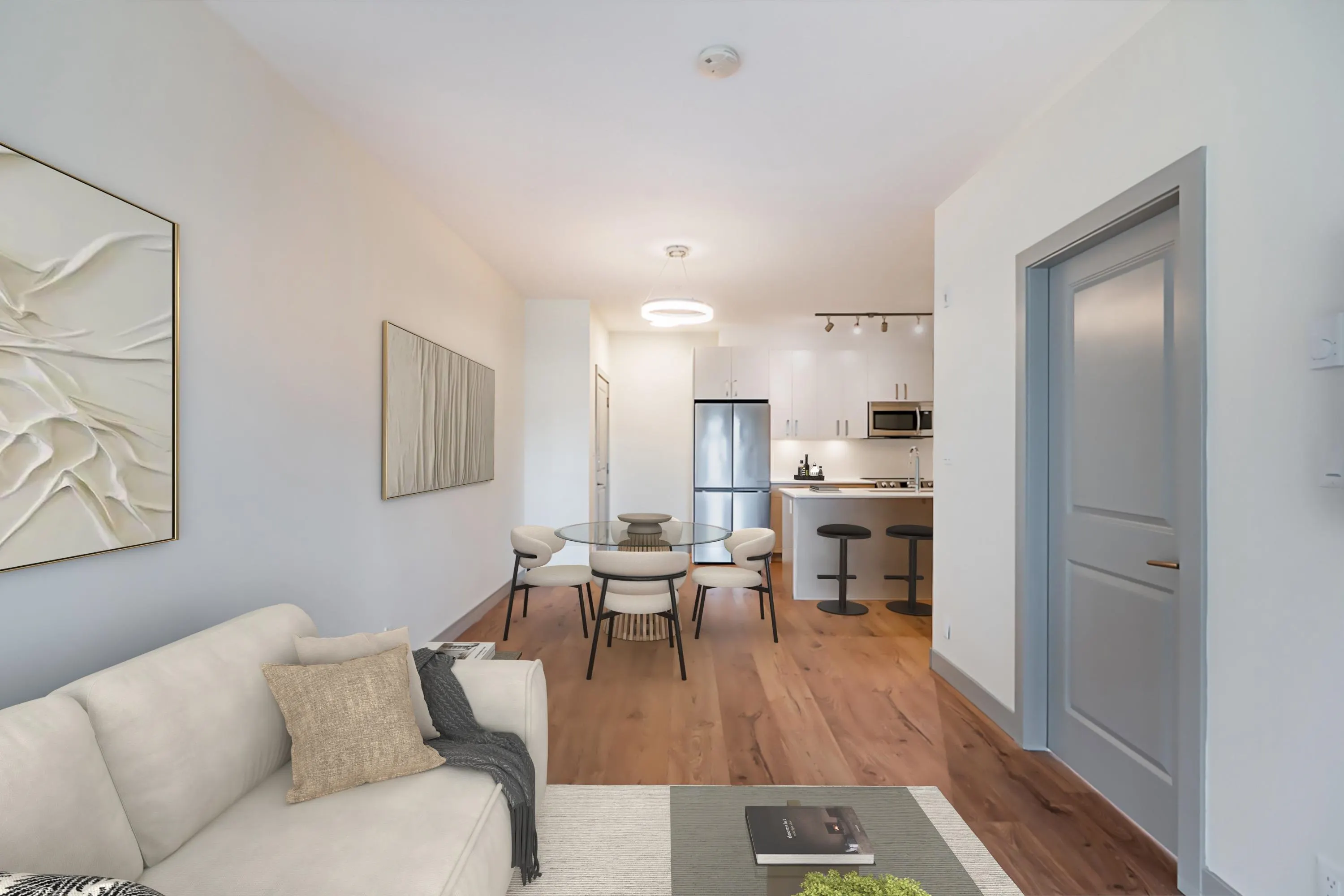 307 6968 Royal Oak Avenue