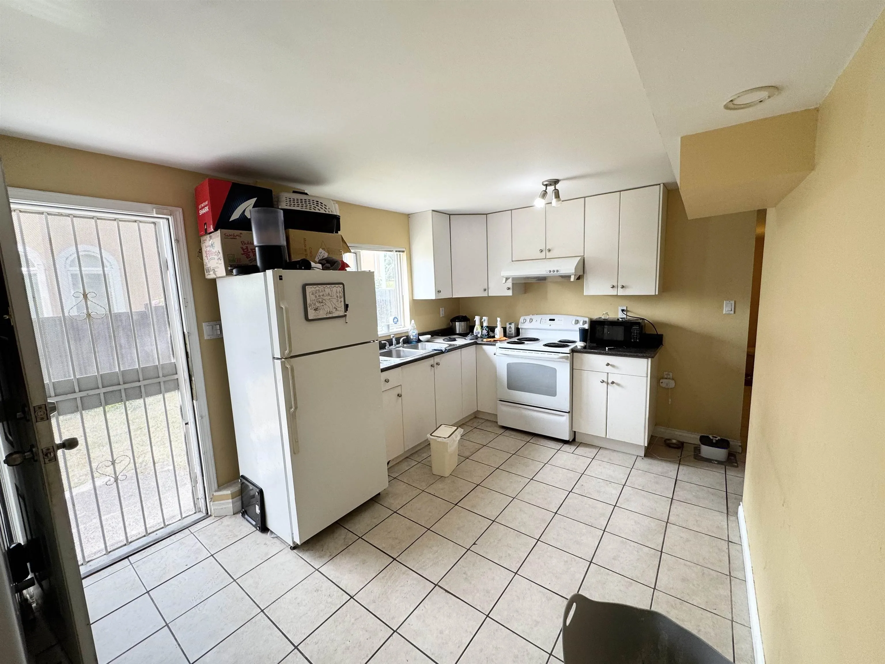 1305 Kensington Avenue