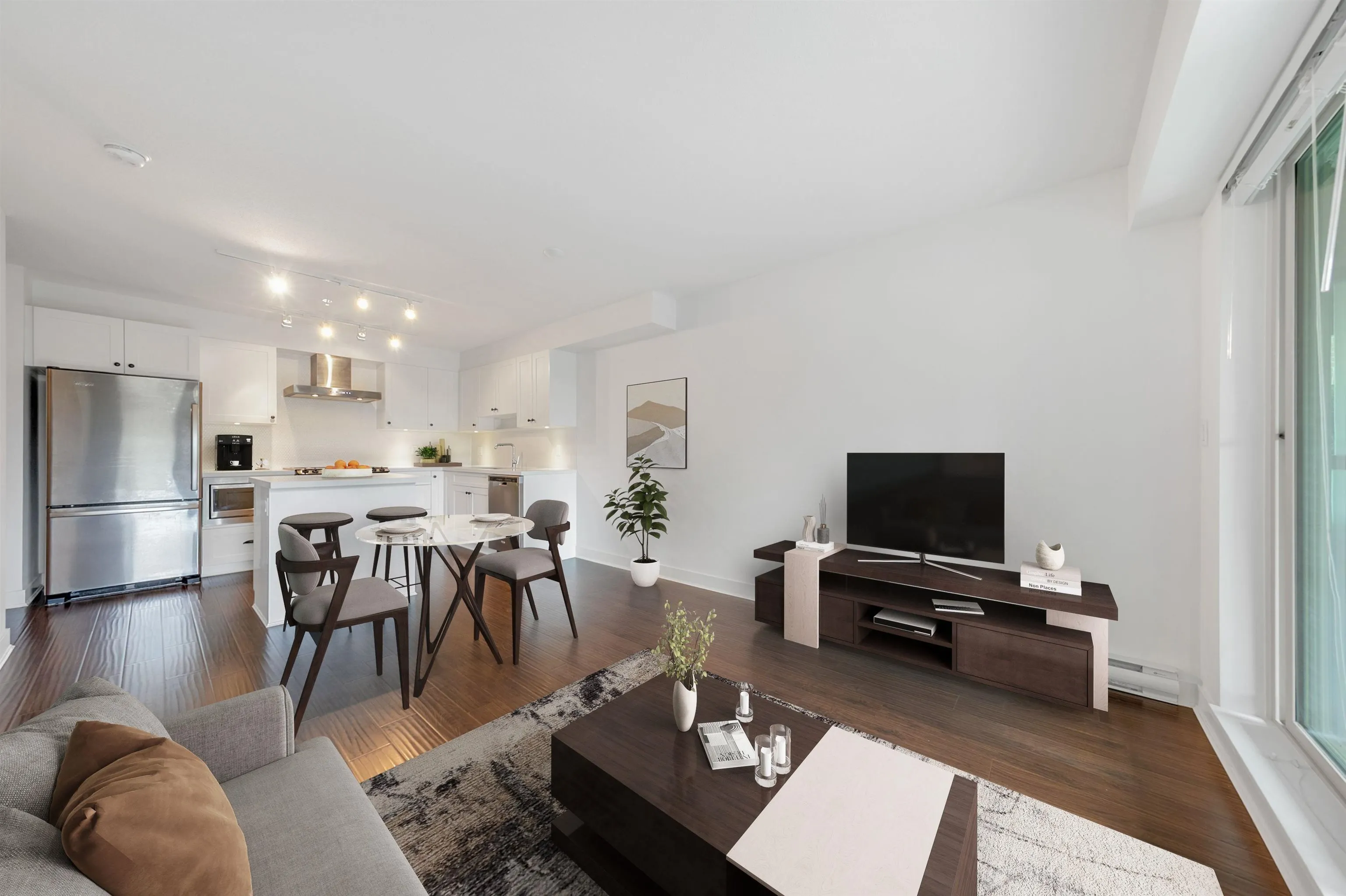 201 500 Royal Avenue
