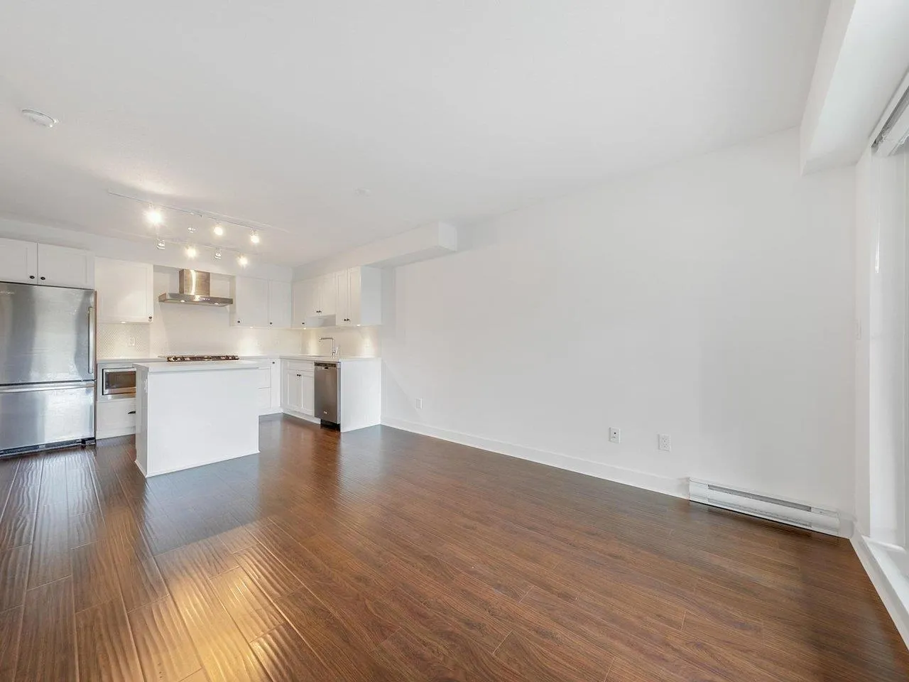 201 500 Royal Avenue