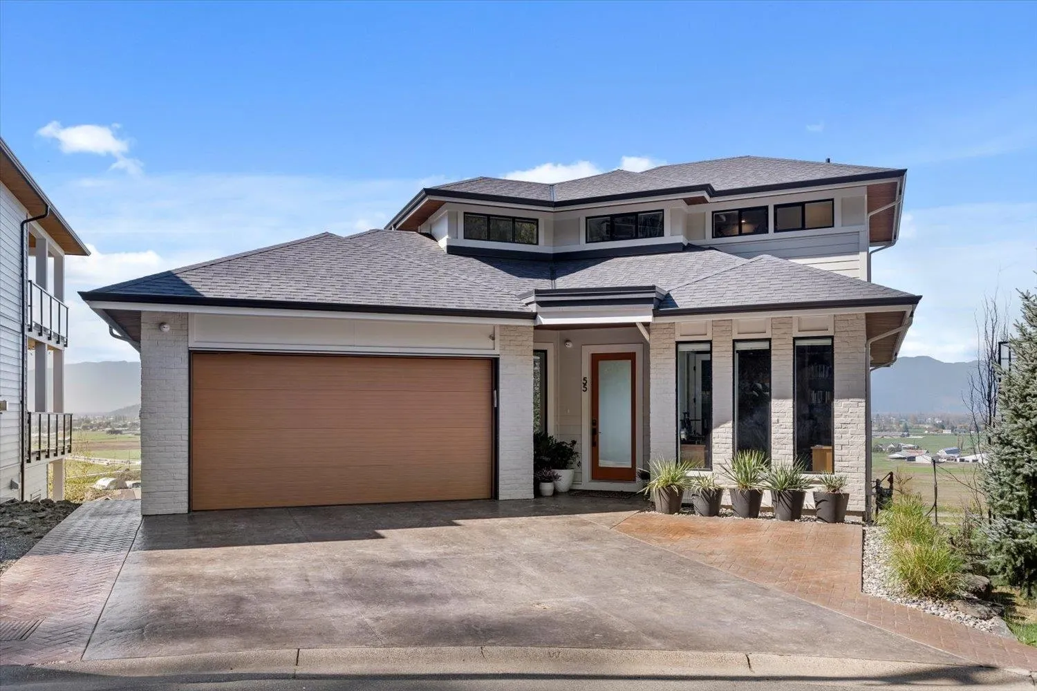 55 50778 Ledgestone Place