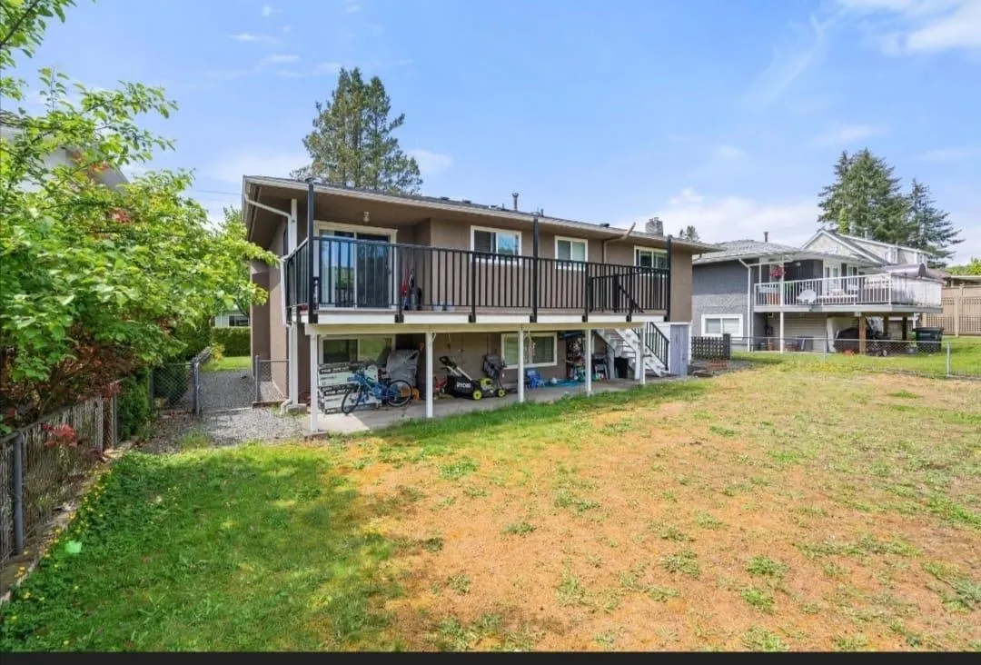 1106 Duthie Avenue
