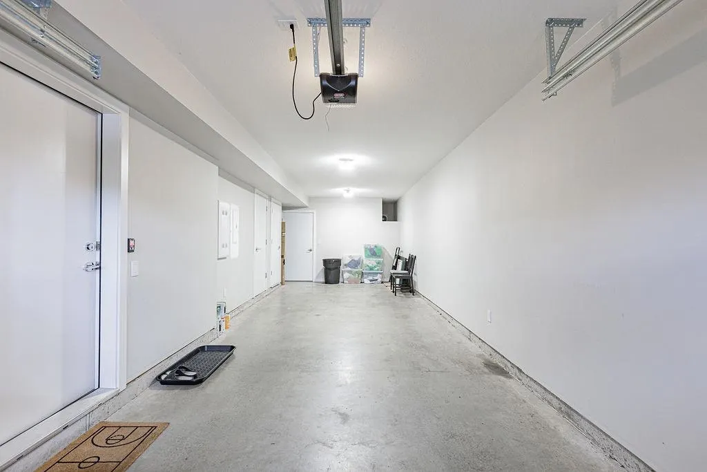 108 4991 No. 5 Road