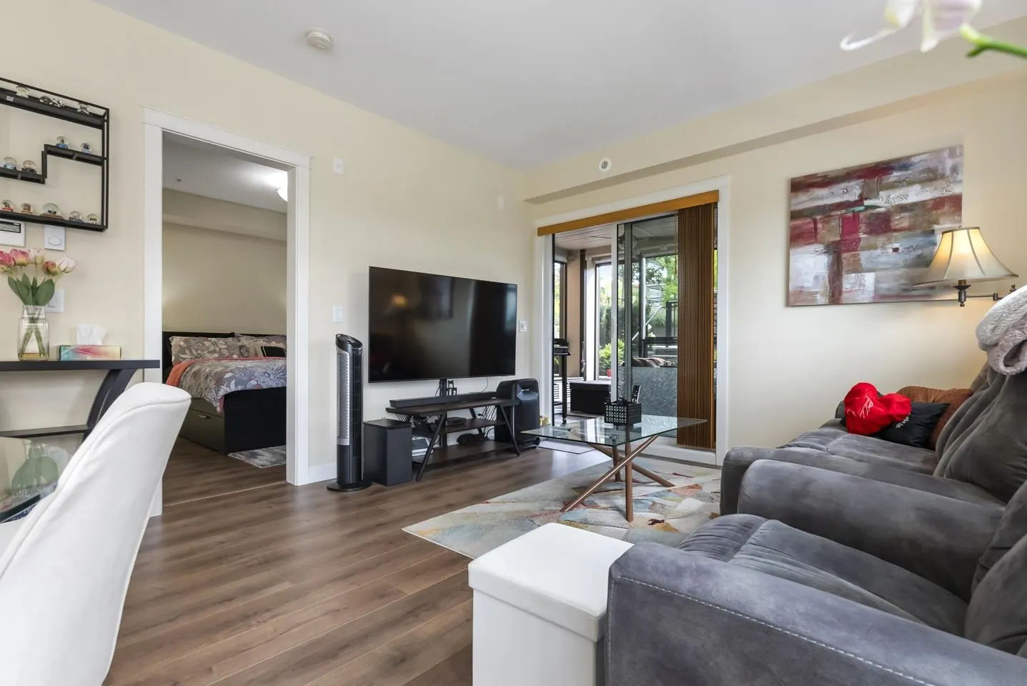212 20376 86 Avenue