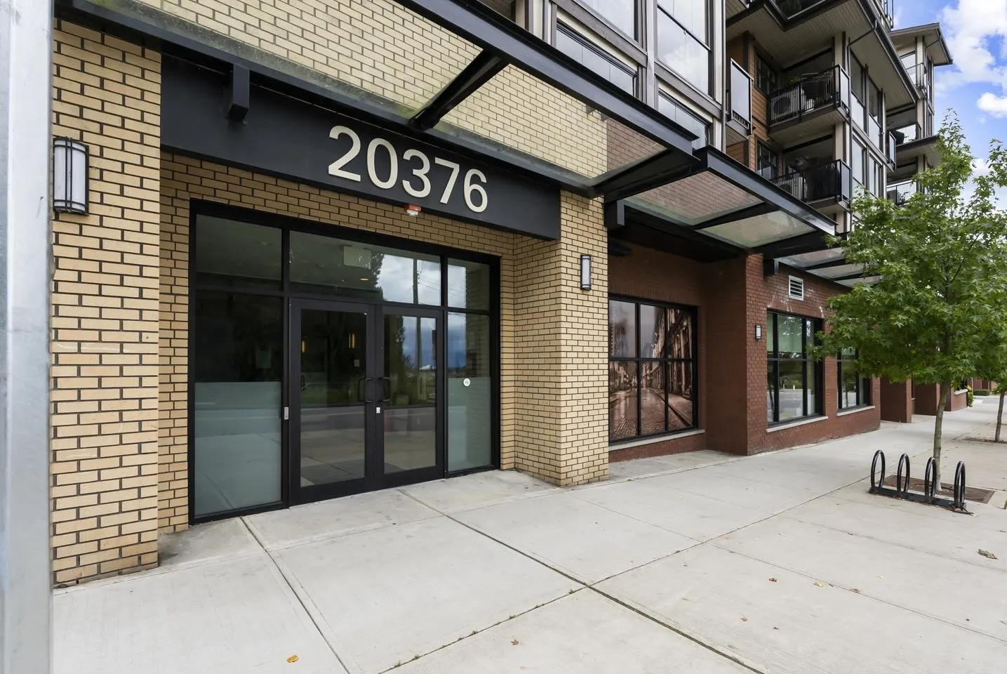 212 20376 86 Avenue