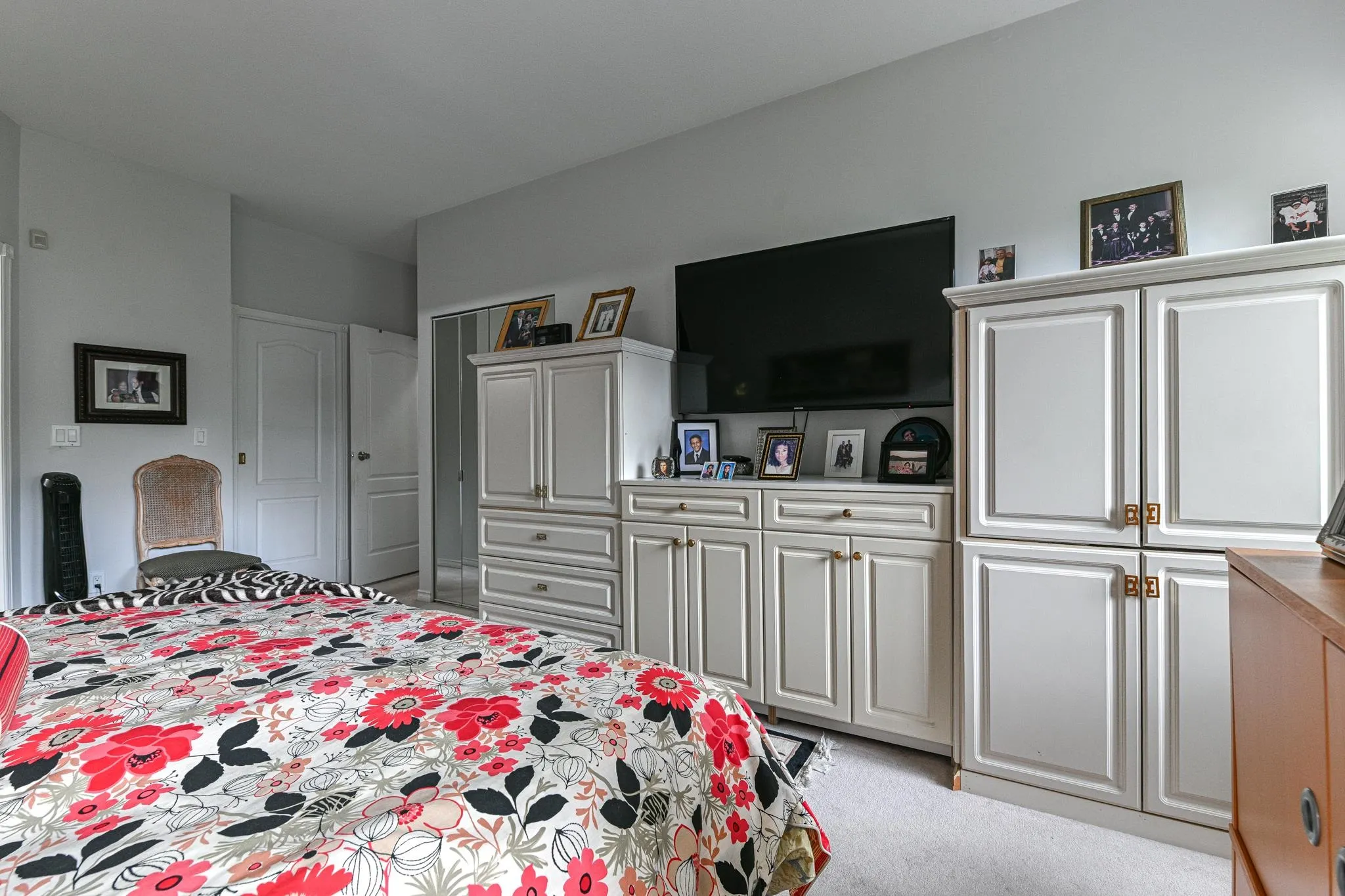 100 20655 88 Avenue