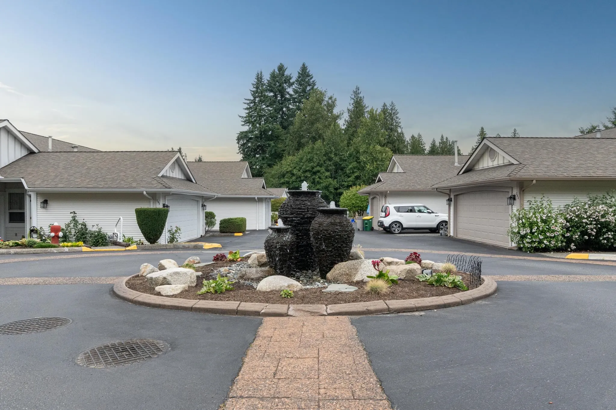 100 20655 88 Avenue