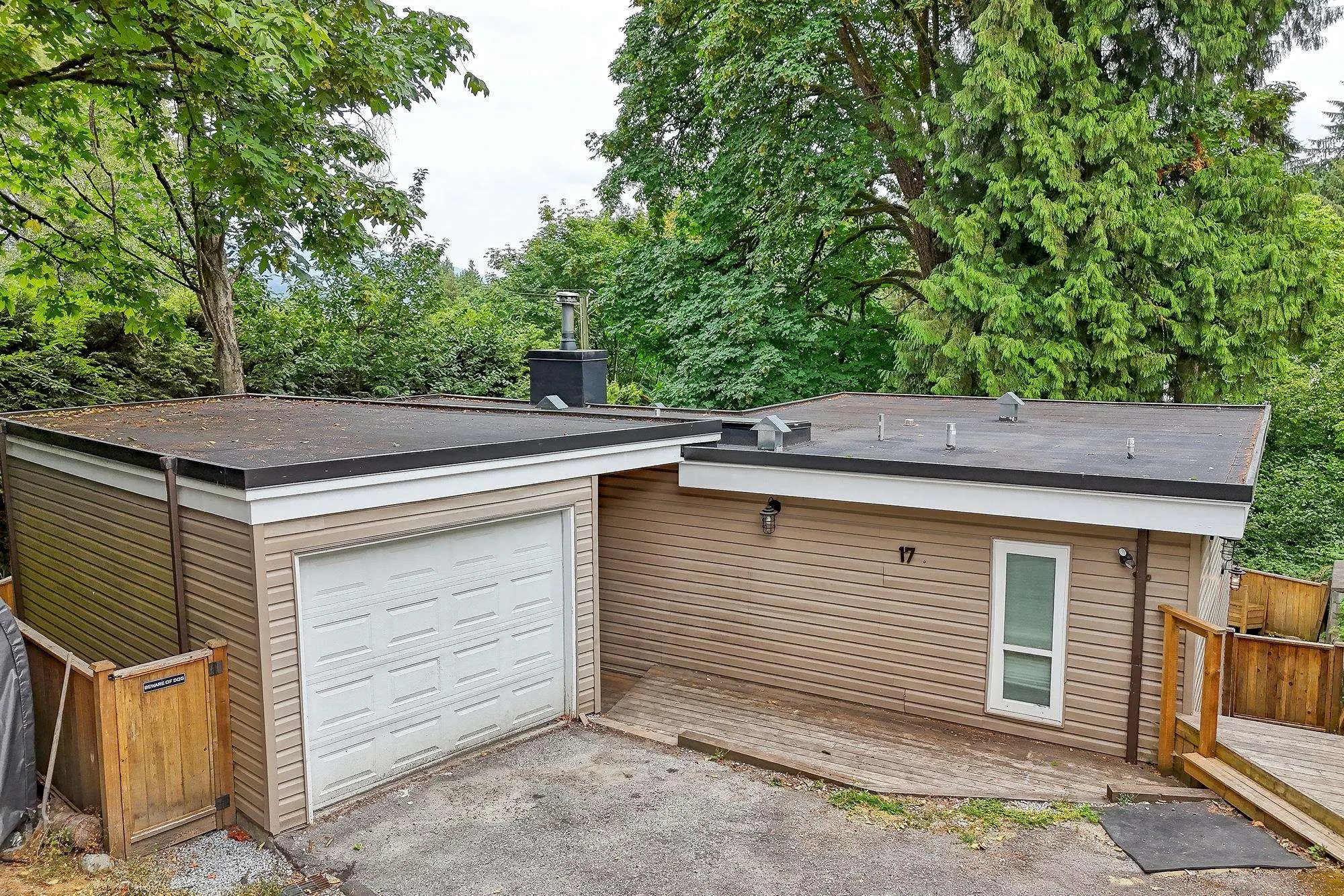 17 Mount Royal Drive