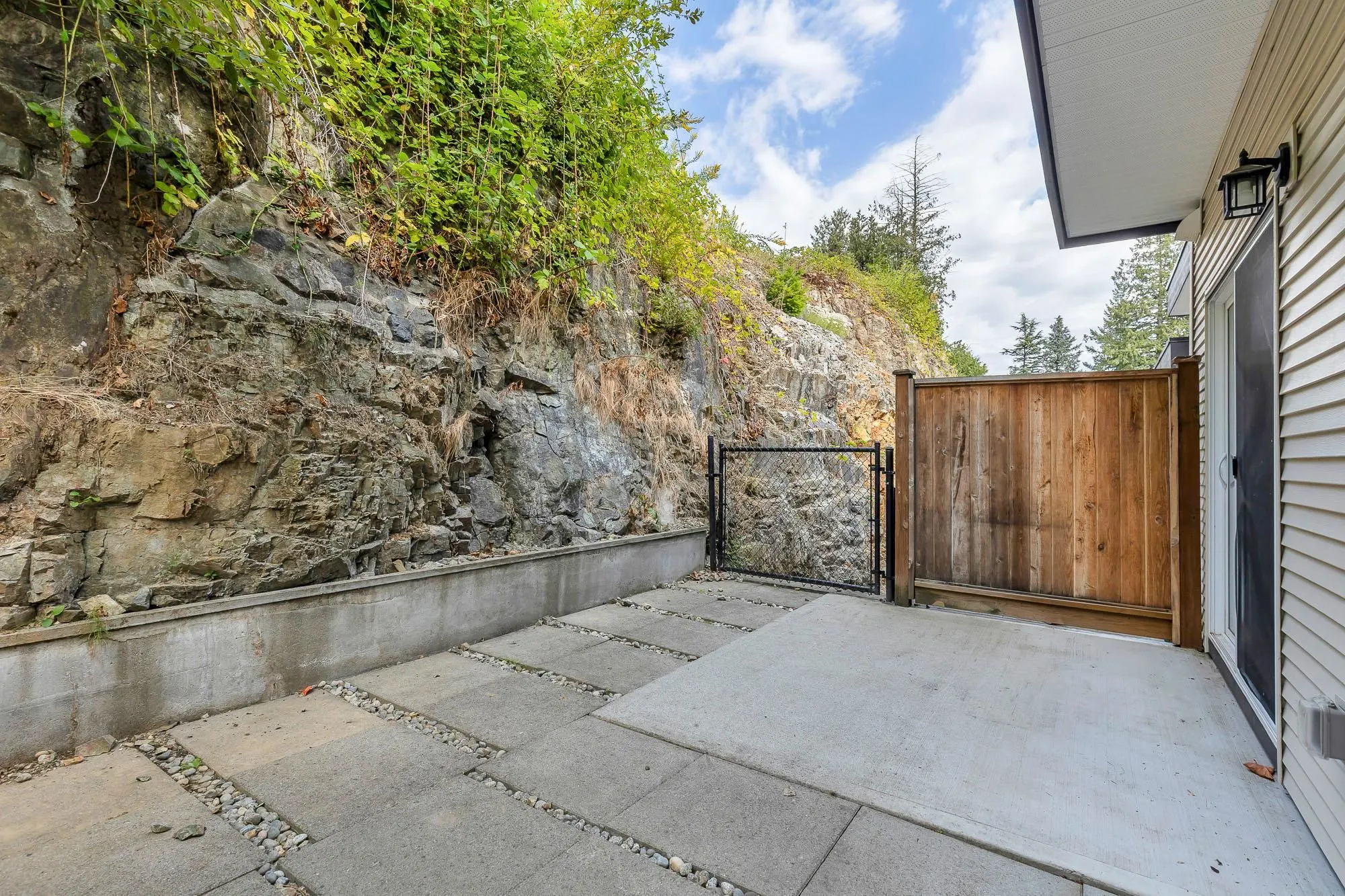 12 36099 Waterleaf Place