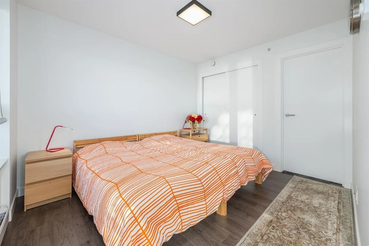 2705 908 Quayside Drive