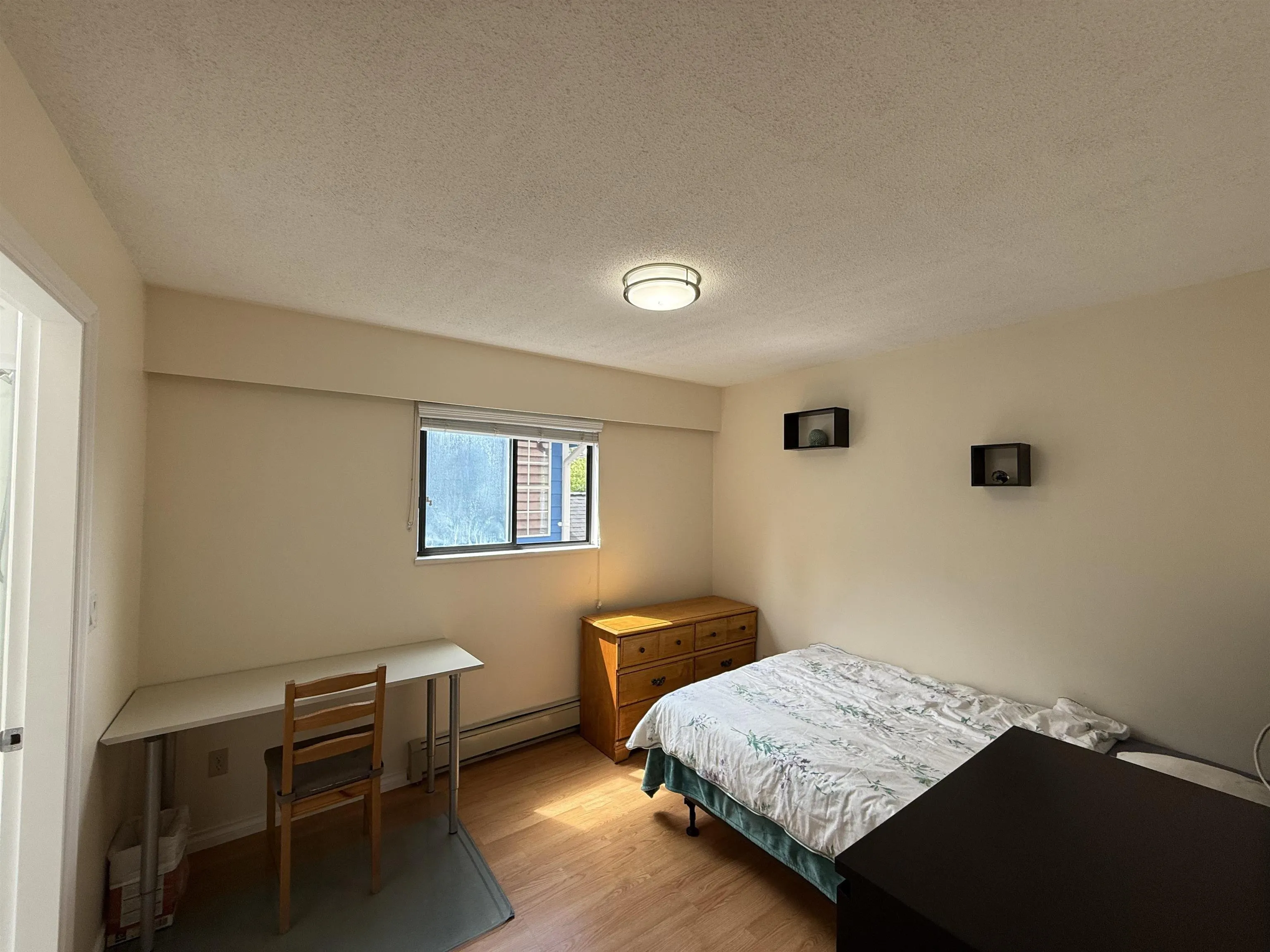 Upper Rental Su 67xx Cairns Court