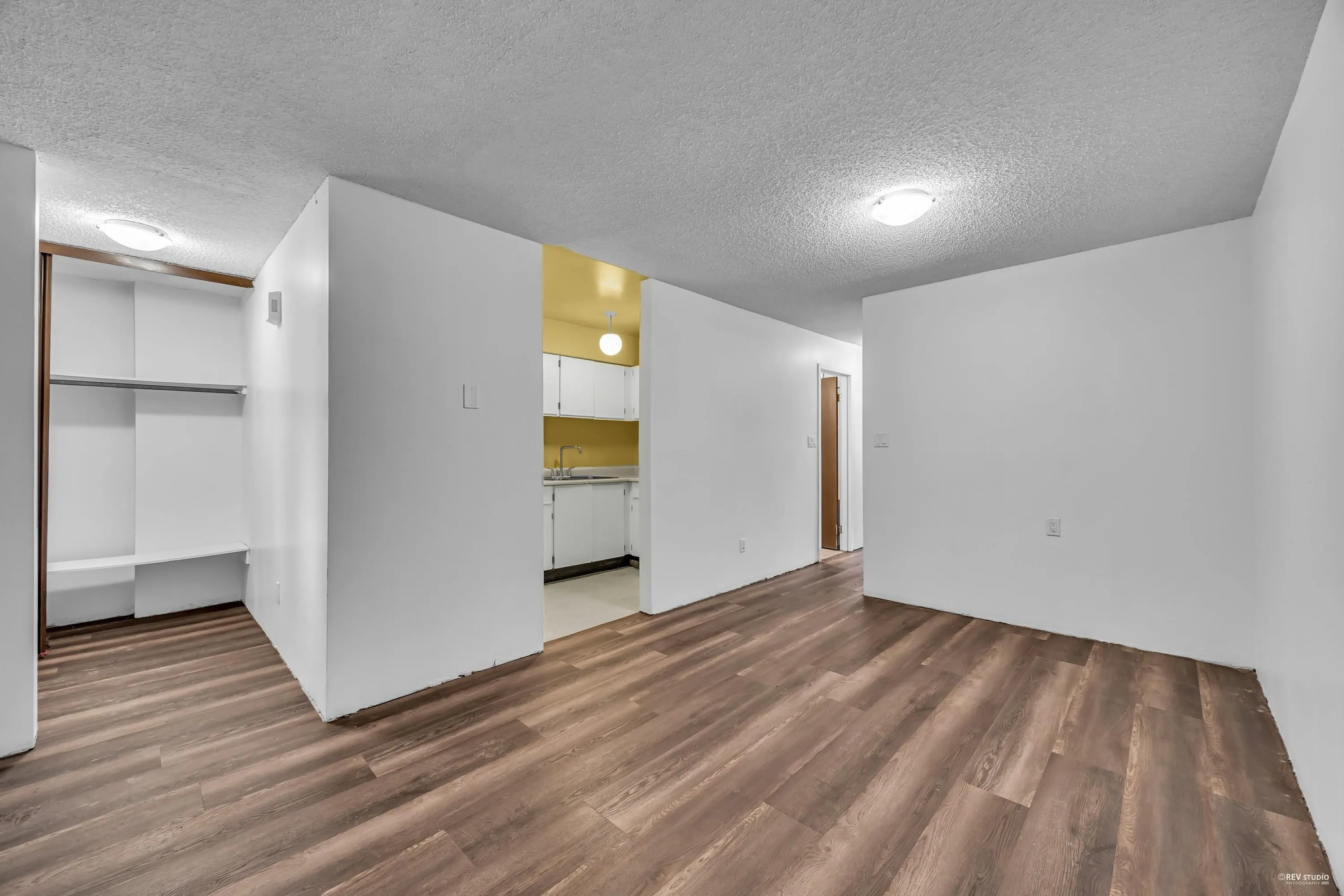 10580 Holly Park Lane