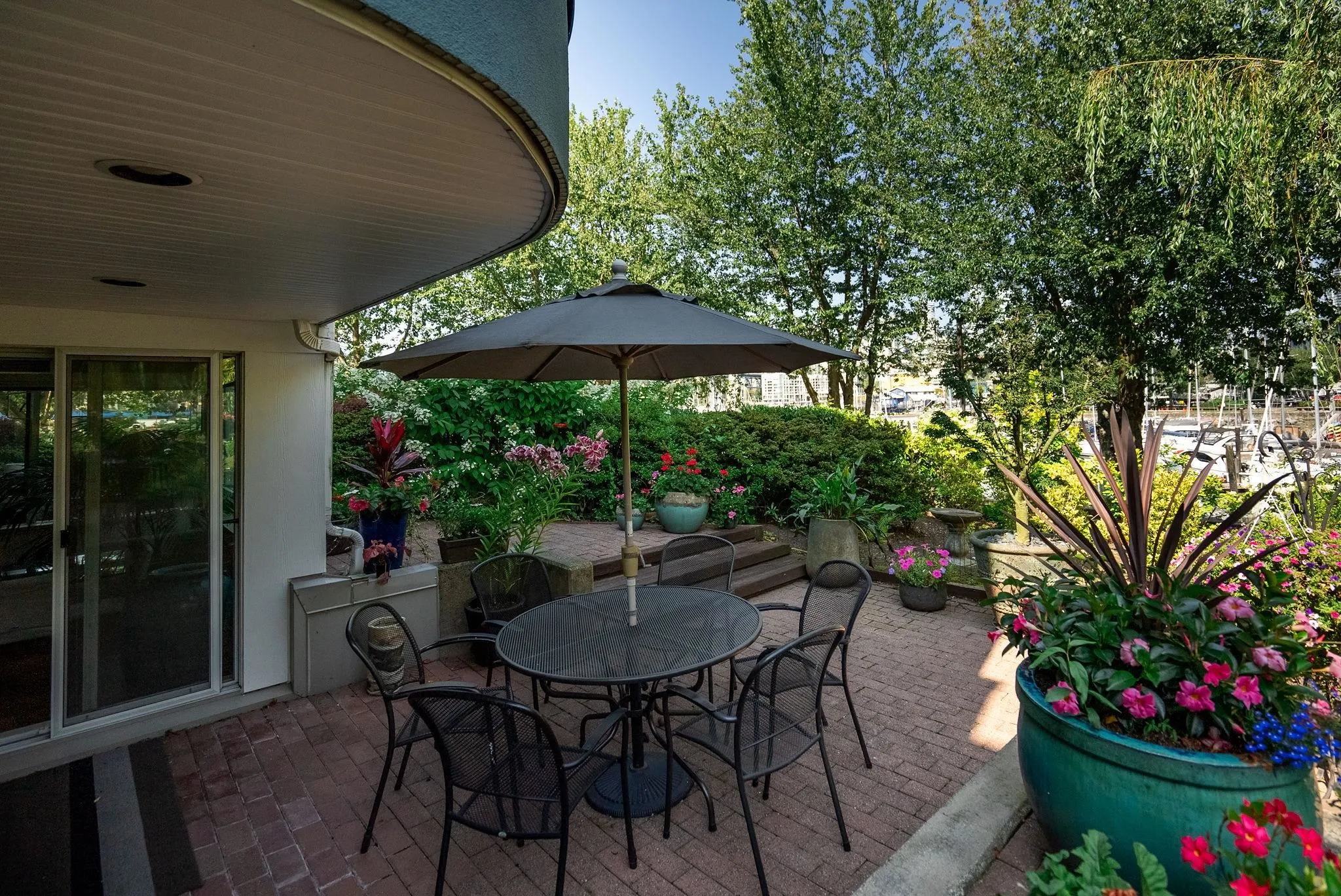 107 1551 Mariner Walk