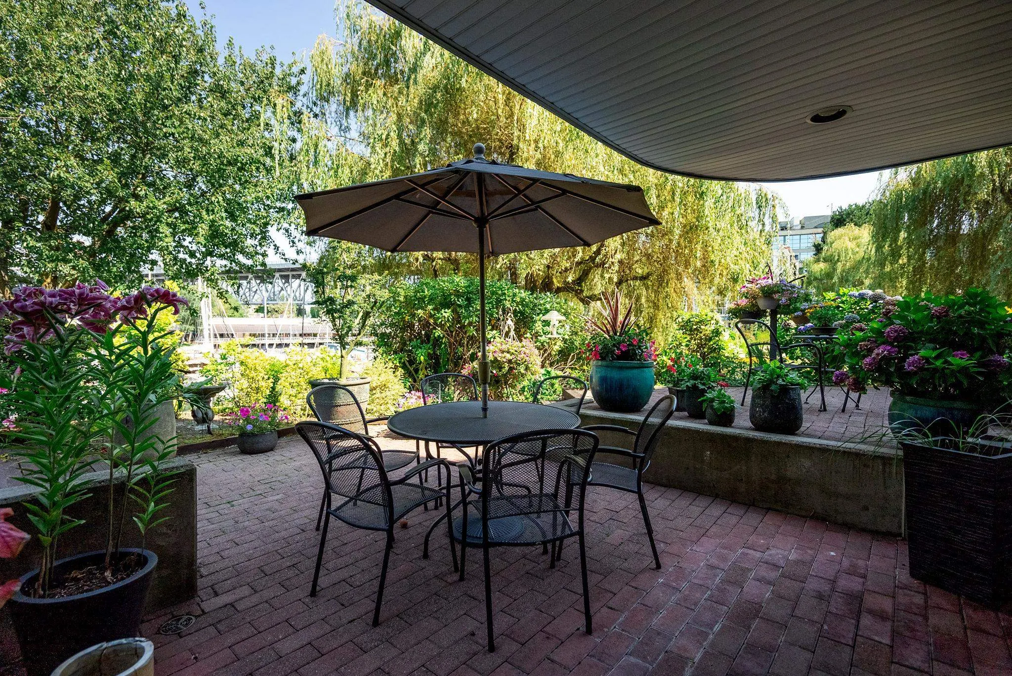 107 1551 Mariner Walk