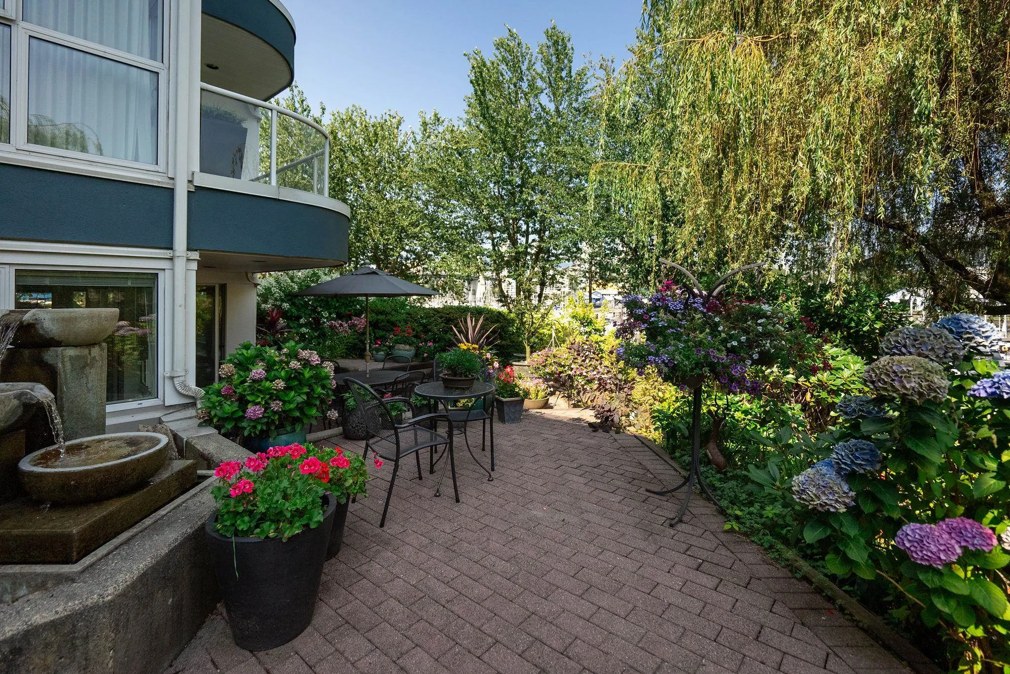 107 1551 Mariner Walk