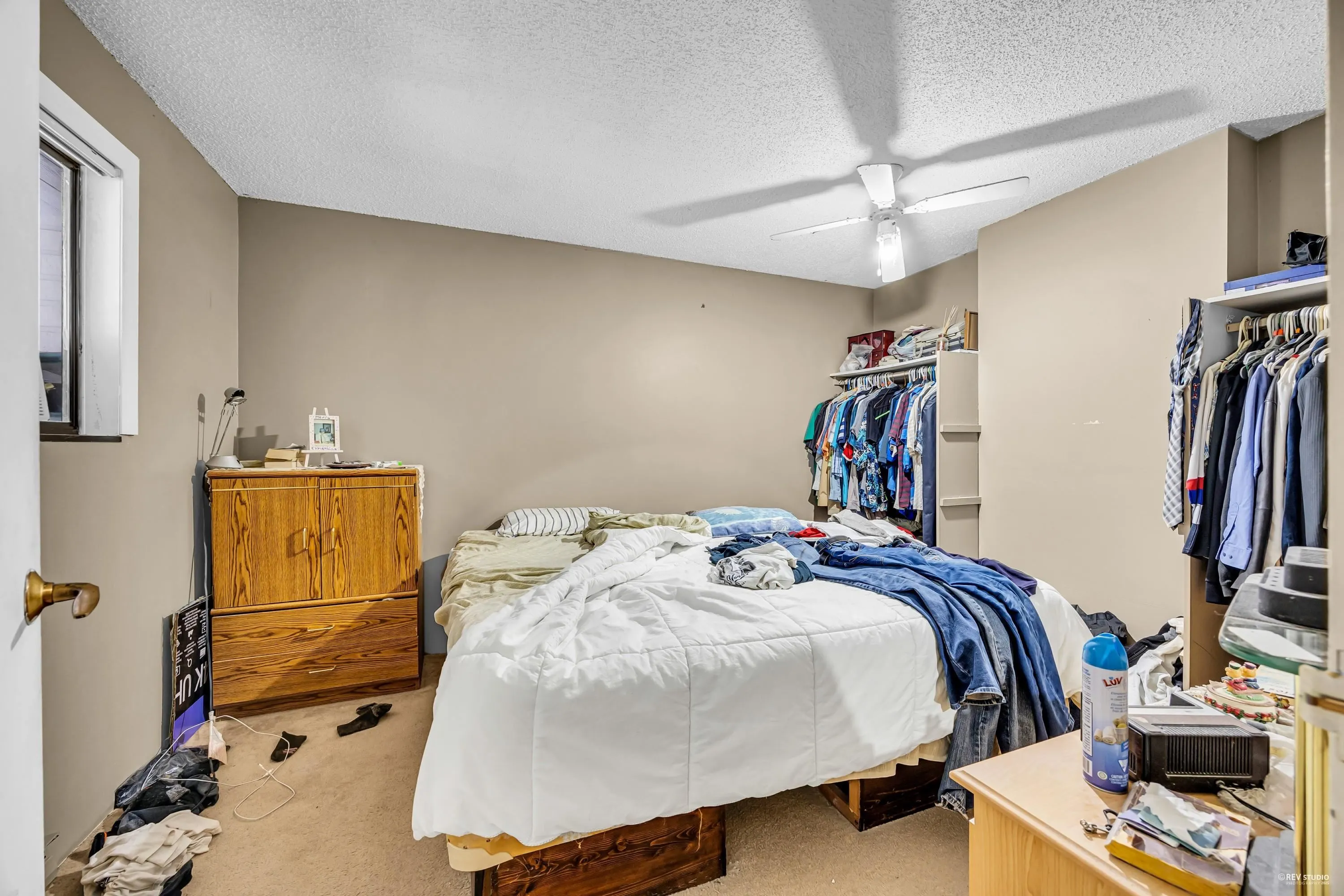 10600 Holly Park Lane
