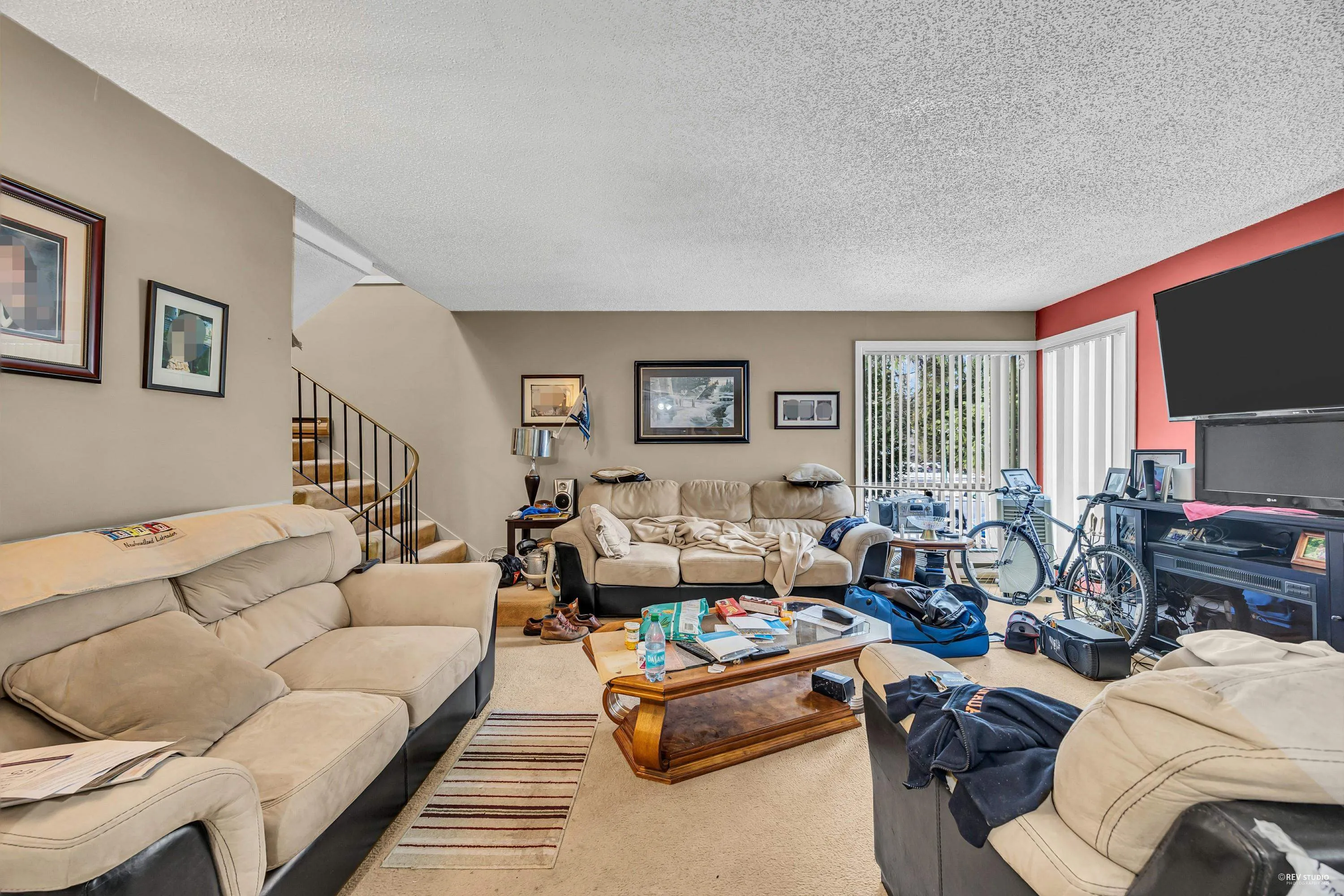 10600 Holly Park Lane