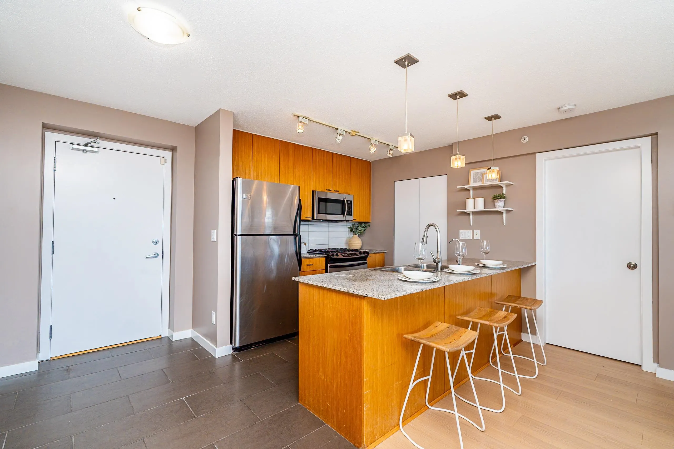504 39 Sixth Street