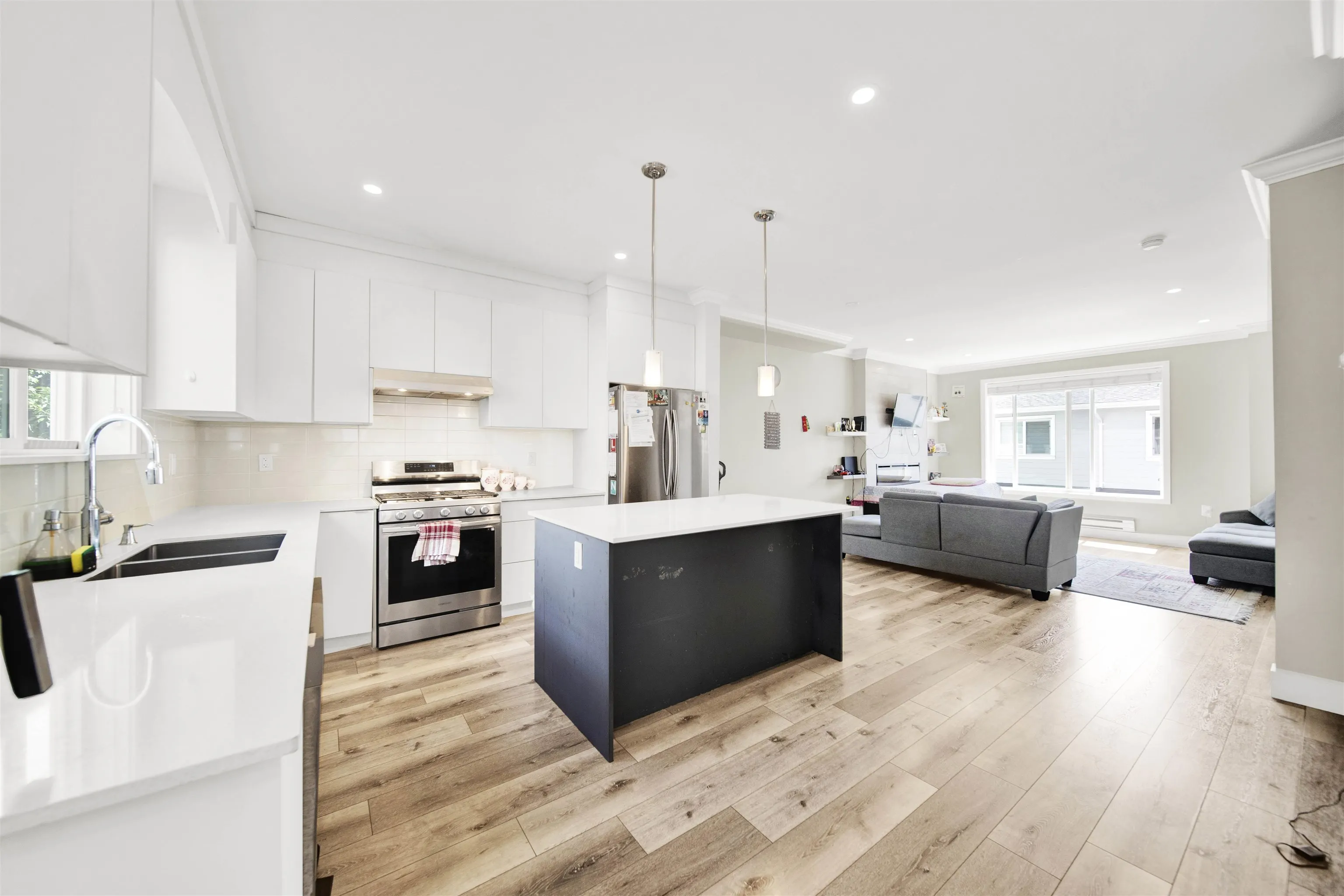 7 31548 Upper Maclure Road