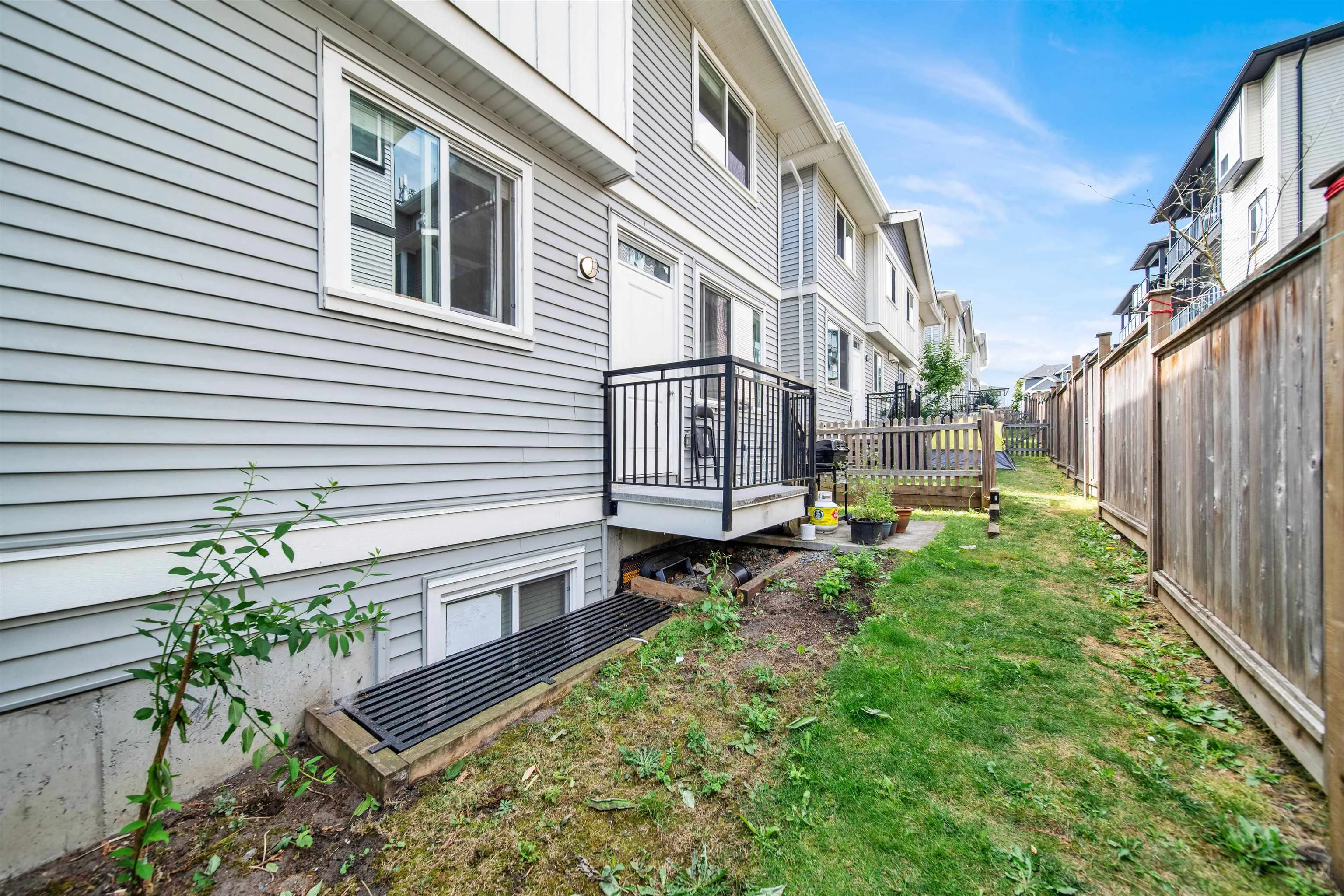 7 31548 Upper Maclure Road