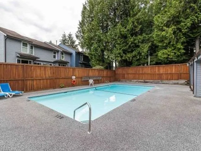 573 Carlsen Place