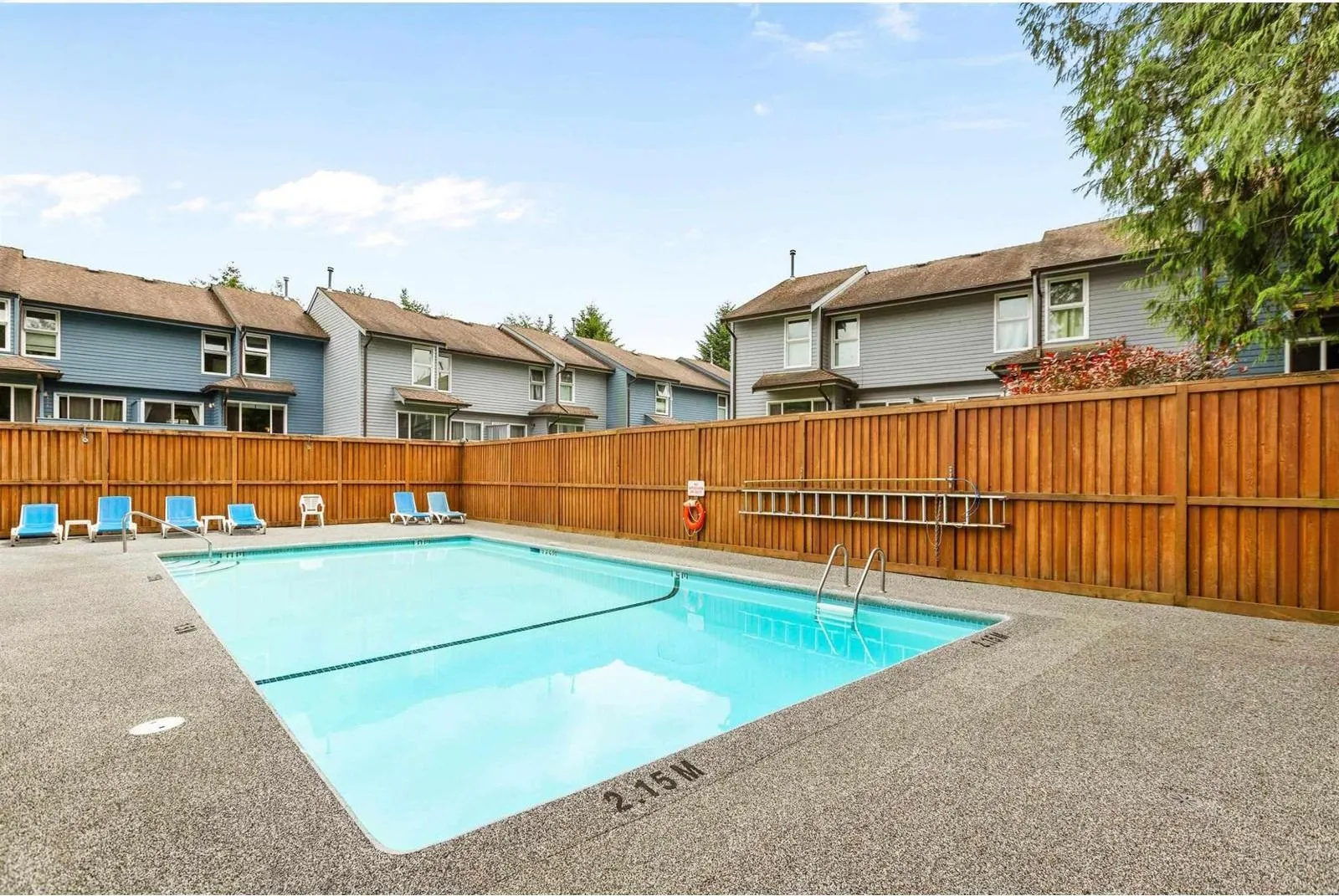 573 Carlsen Place
