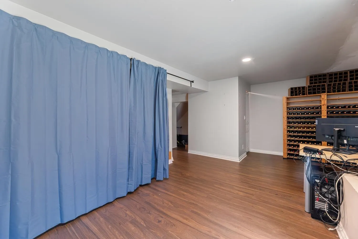 573 Carlsen Place
