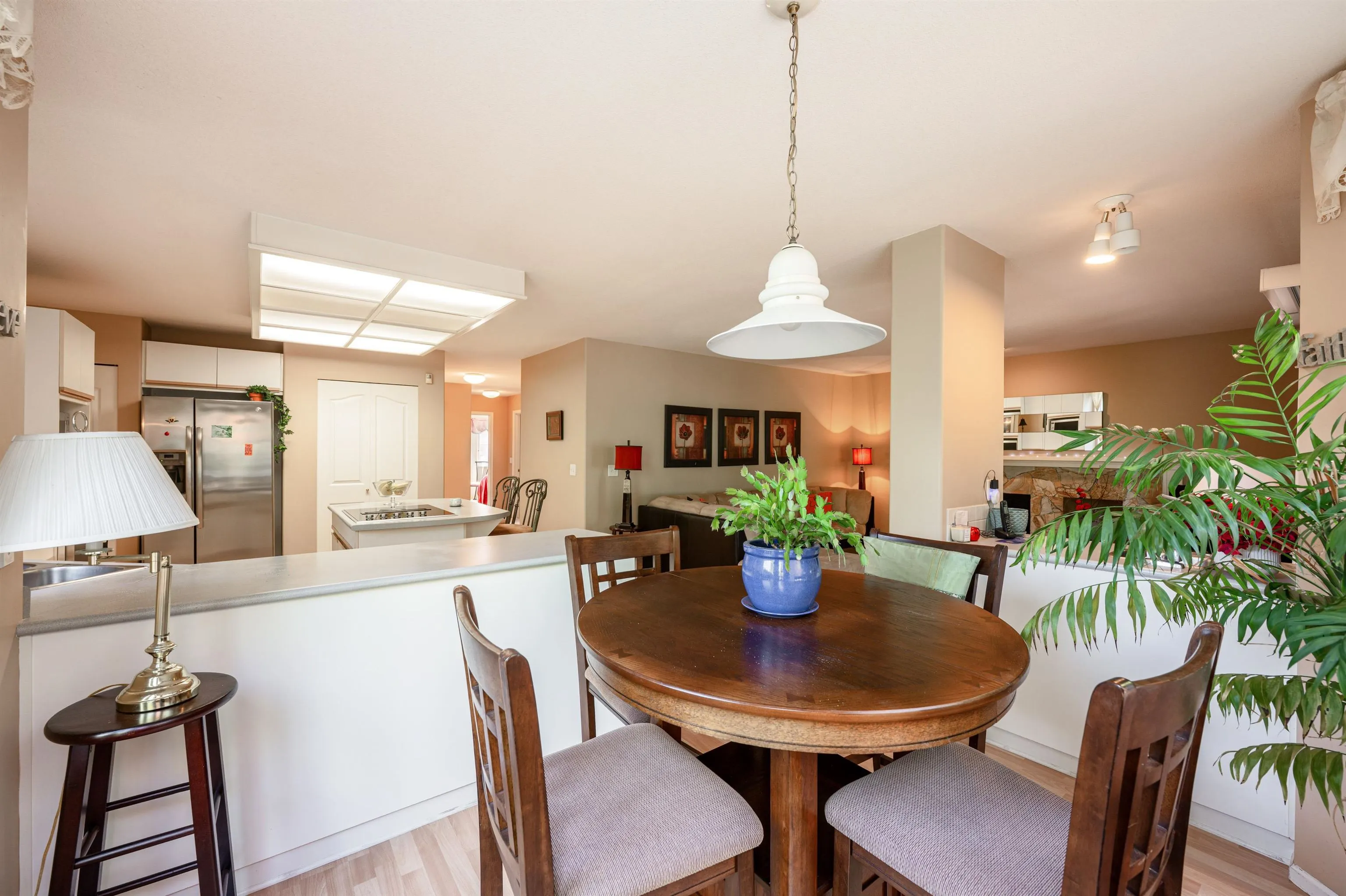 2905 Cliffrose Crescent