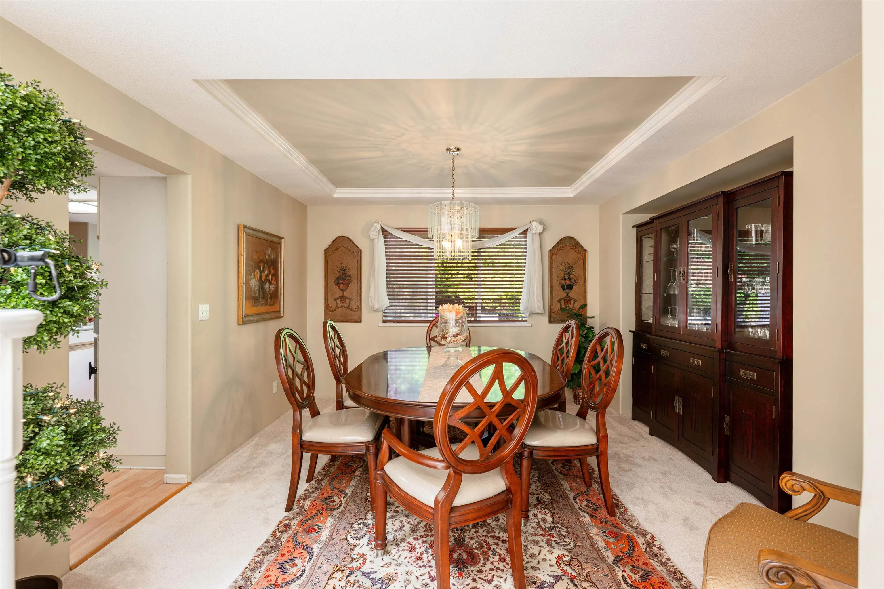 2905 Cliffrose Crescent