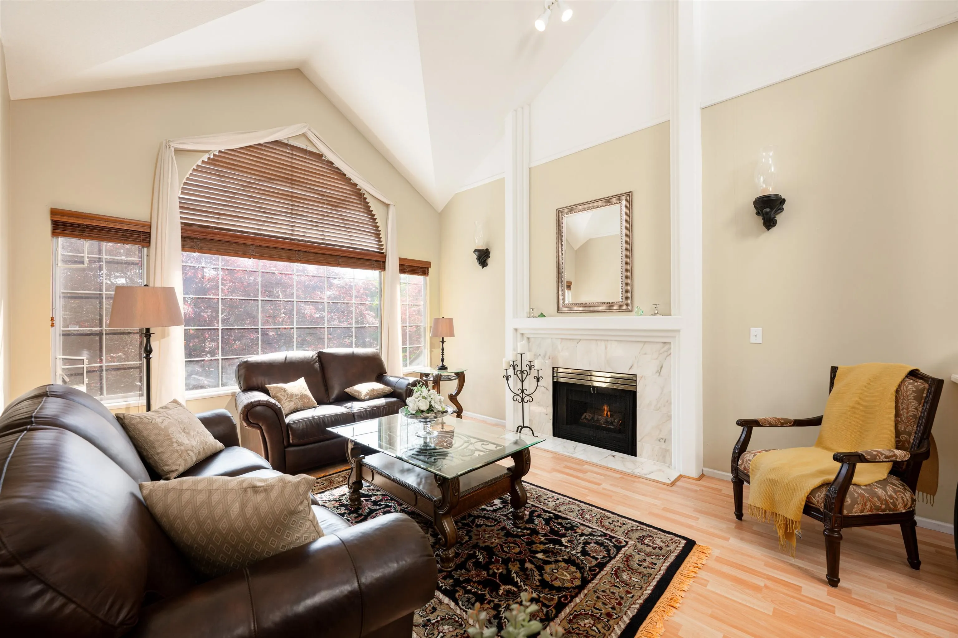2905 Cliffrose Crescent