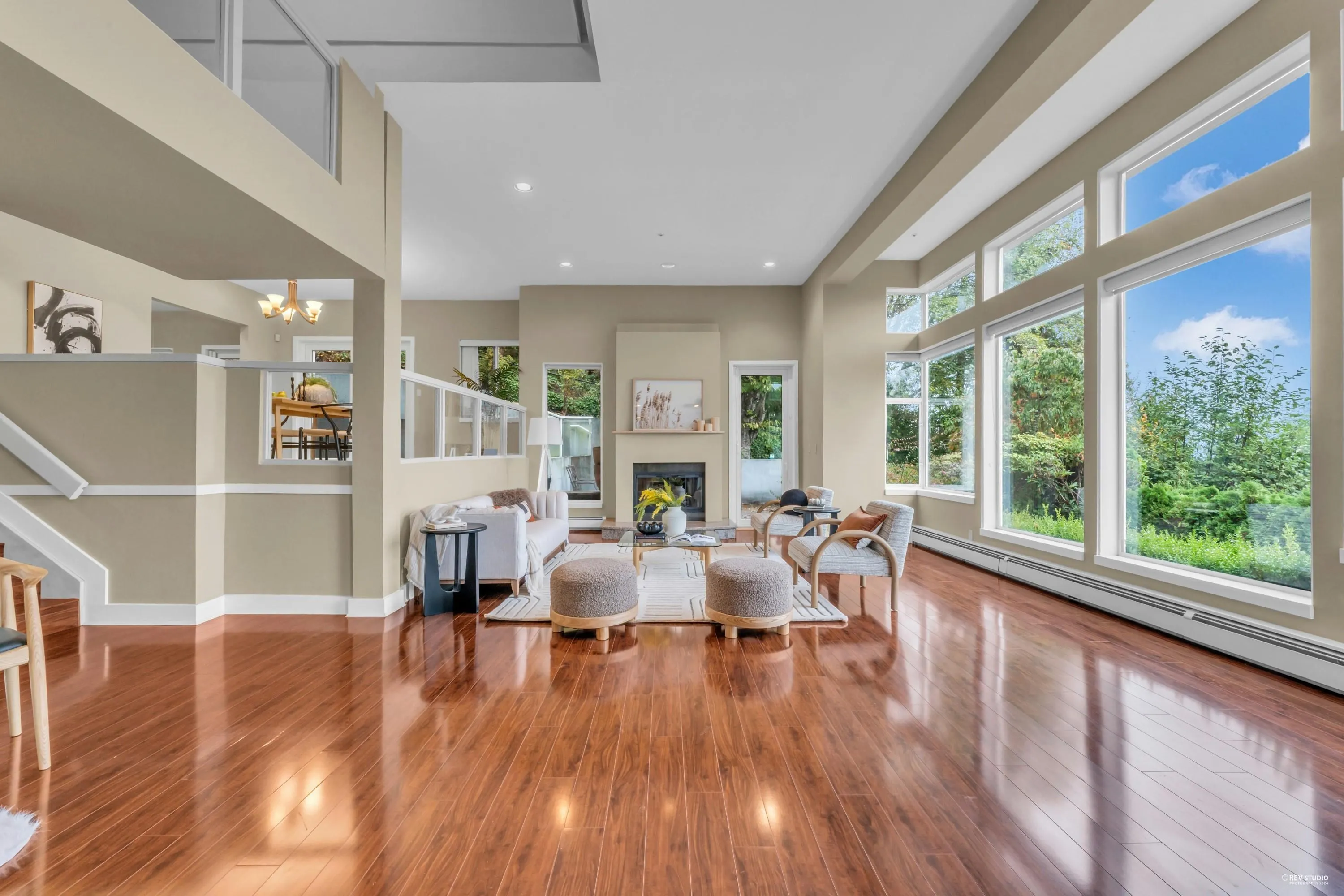 2617 Westhill Way