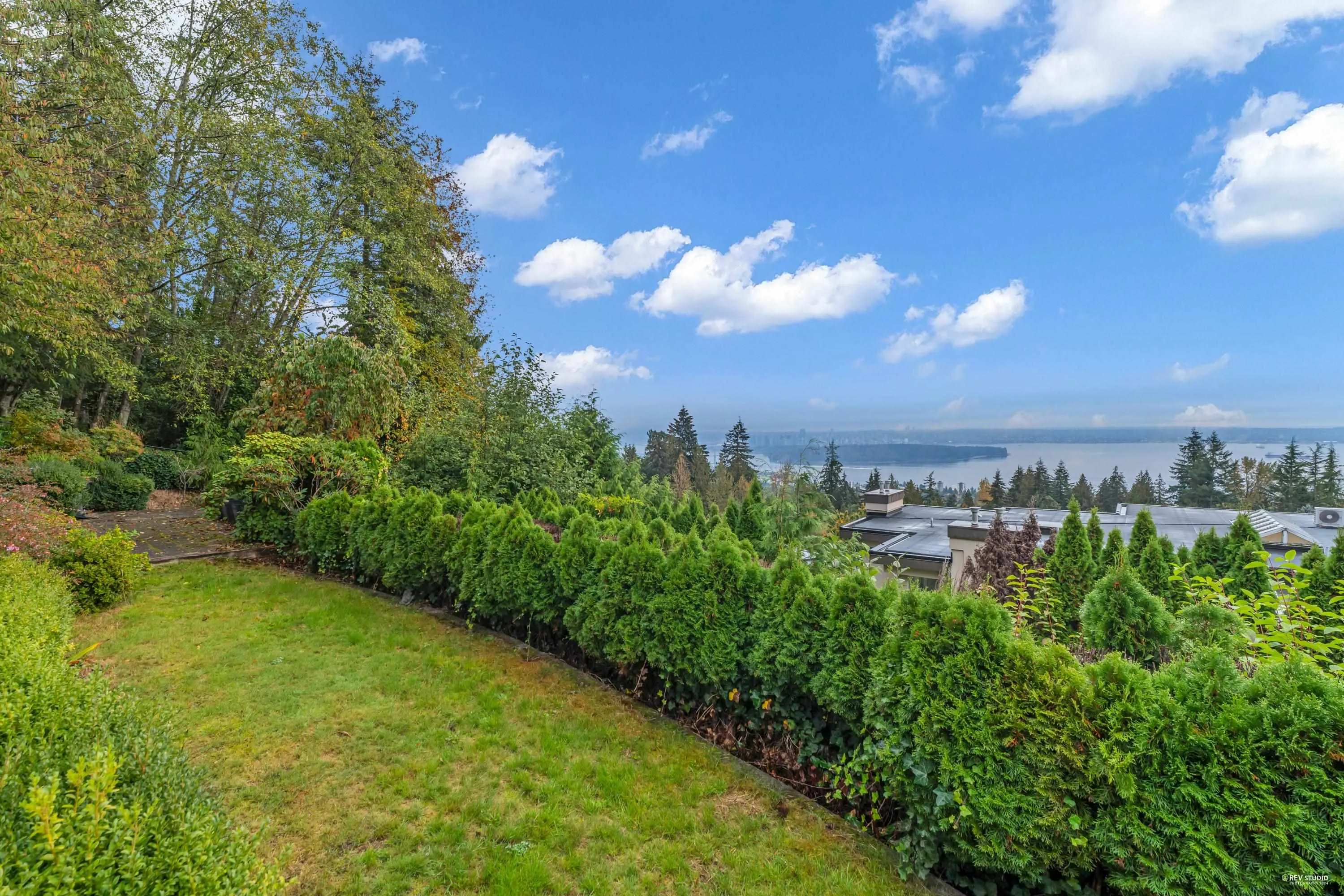 2617 Westhill Way