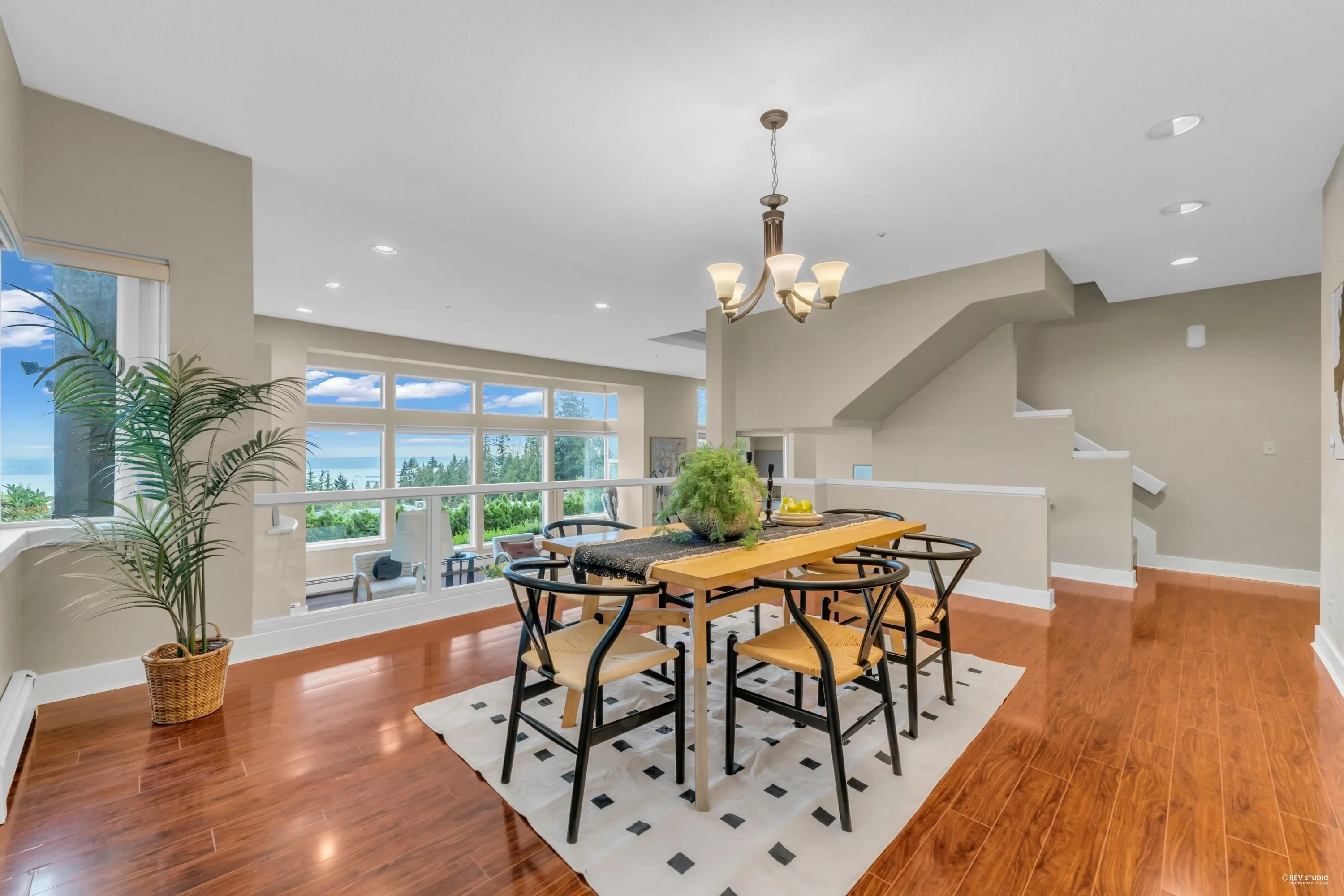 2617 Westhill Way