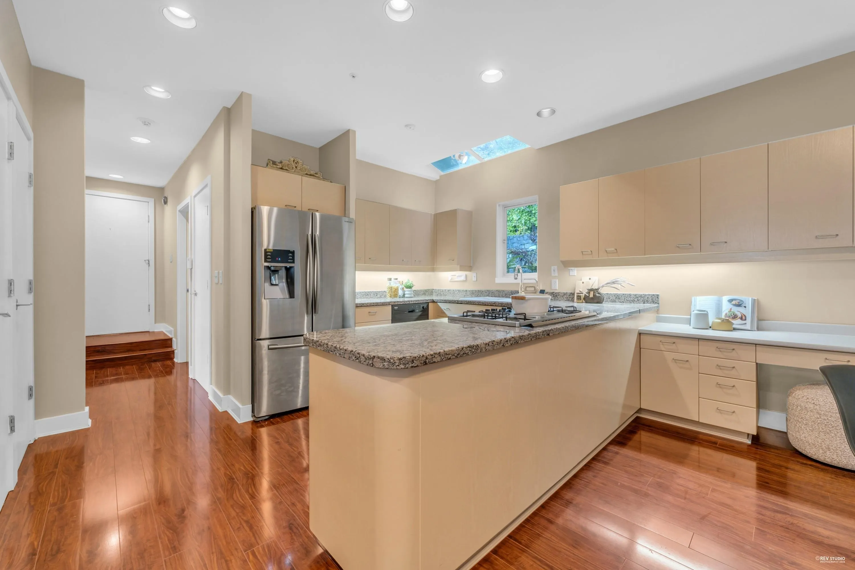 2617 Westhill Way