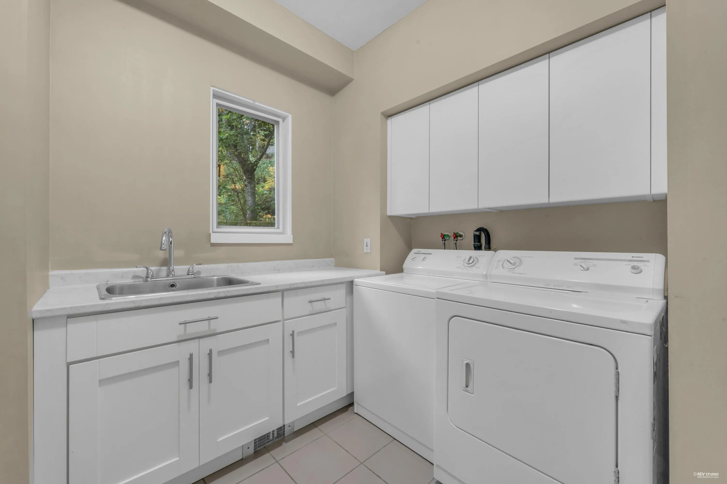 2617 Westhill Way