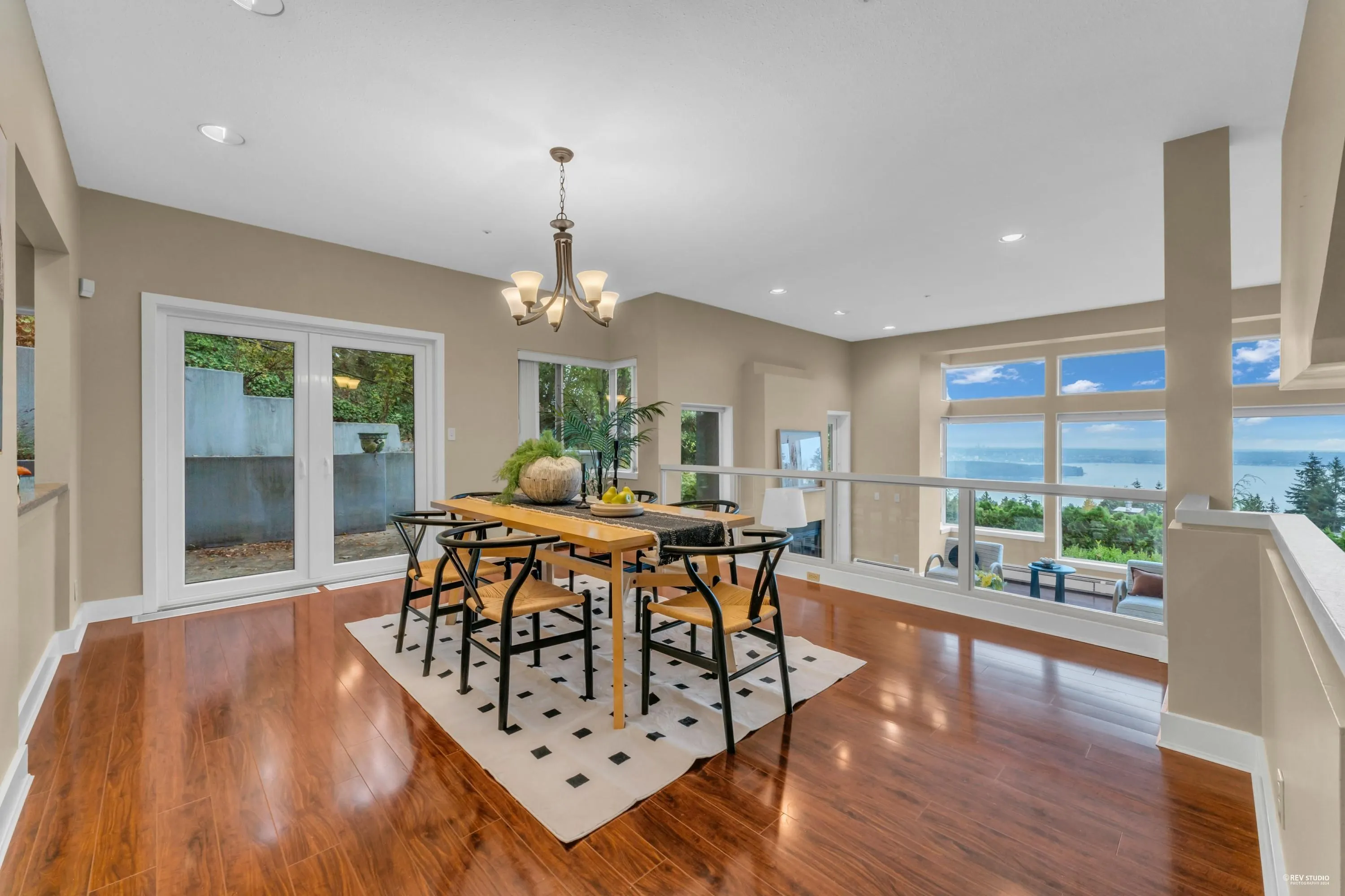 2617 Westhill Way