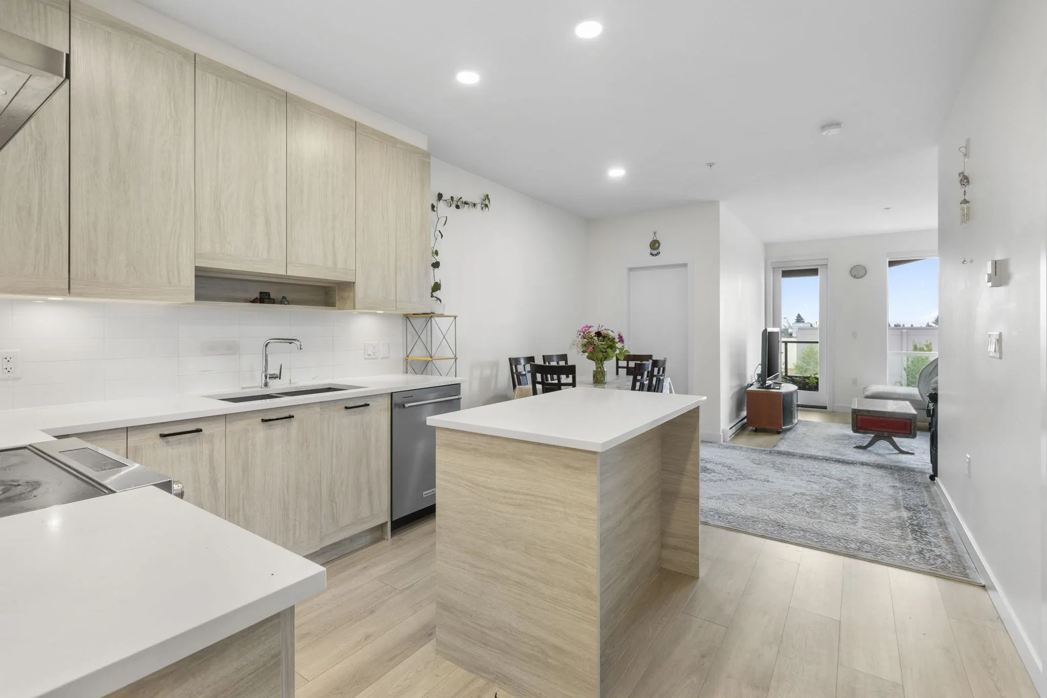 510 7579 16th Street