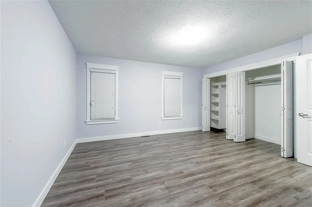 10481 Hollybank Drive
