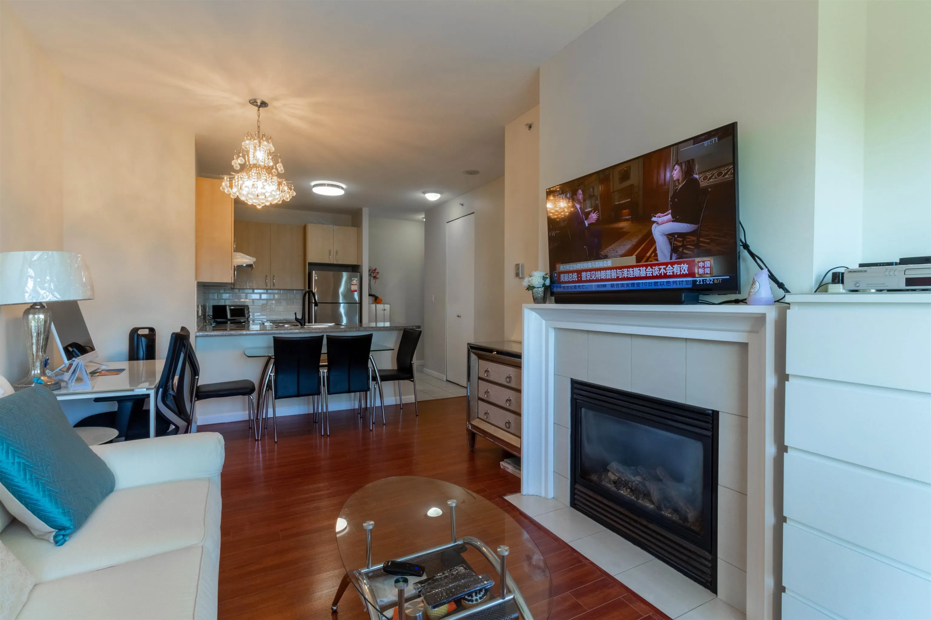 908 7368 Sandborne Avenue