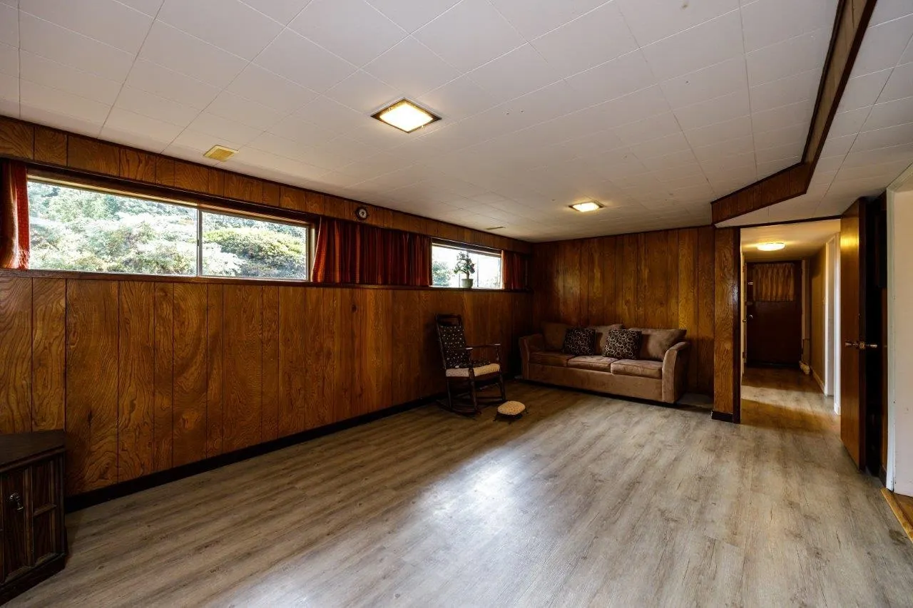 697 Plymouth Drive