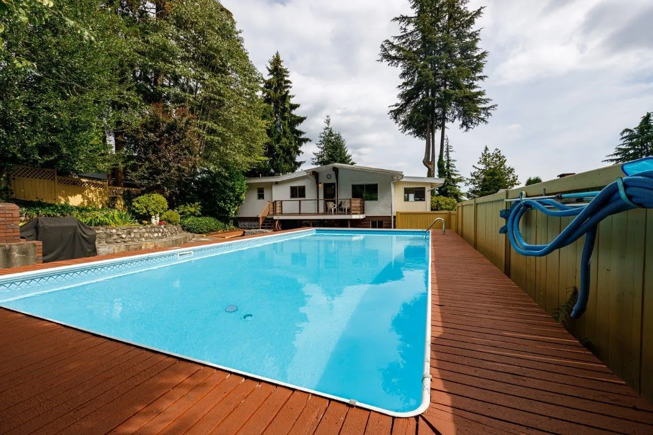 697 Plymouth Drive