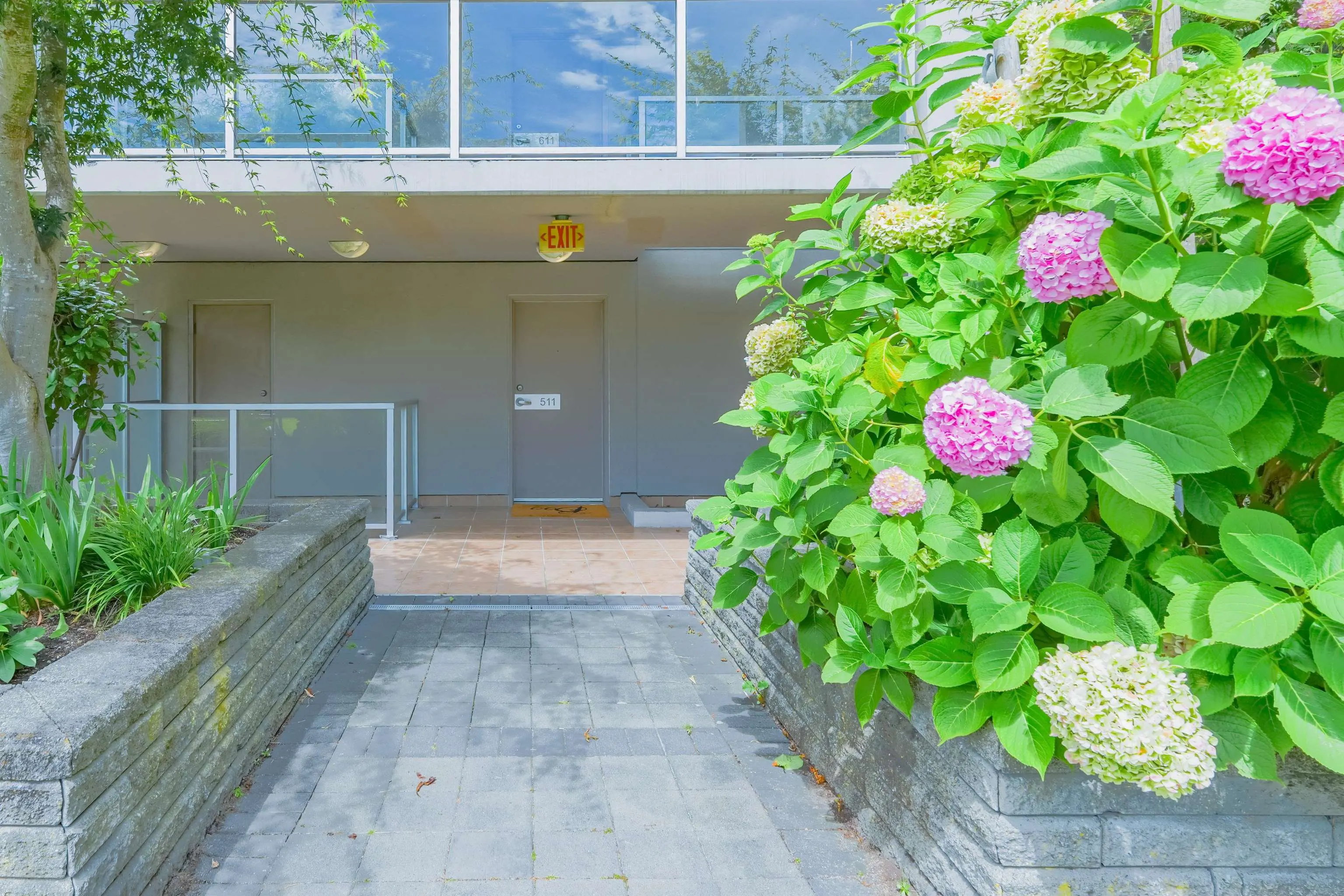 511 7888 Saba Road