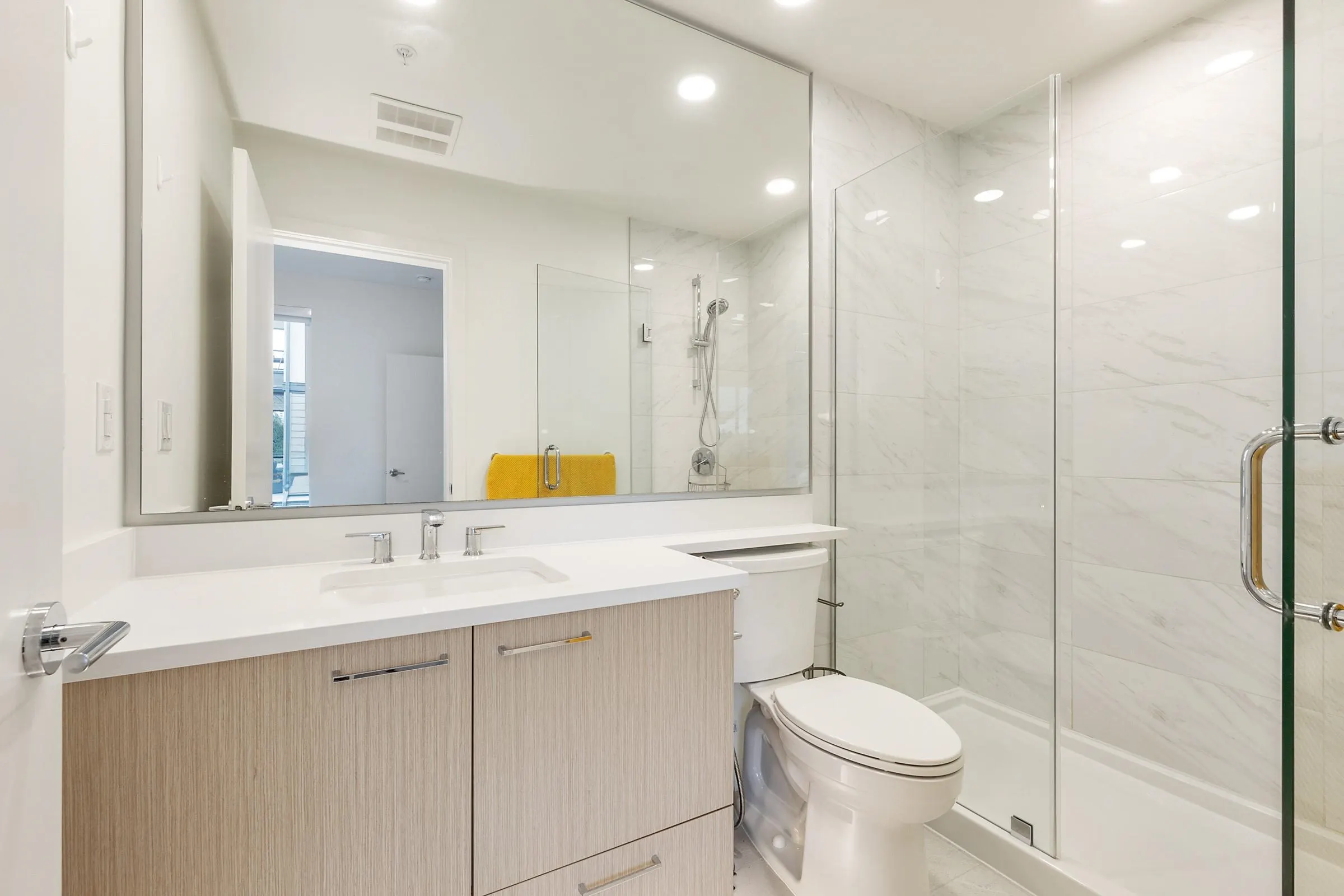 522 7588 16th Street