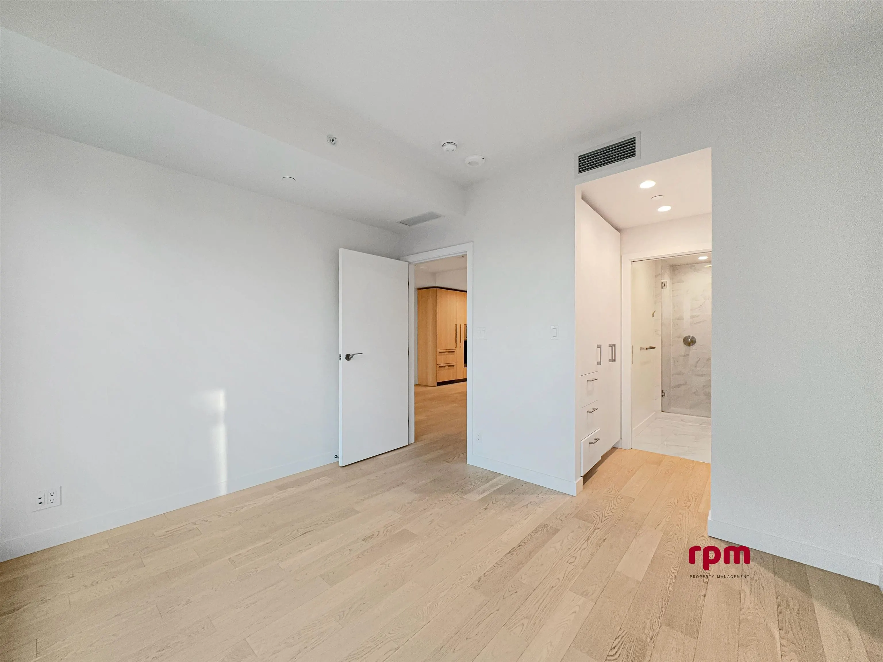 3xx 6811 Pearson Way