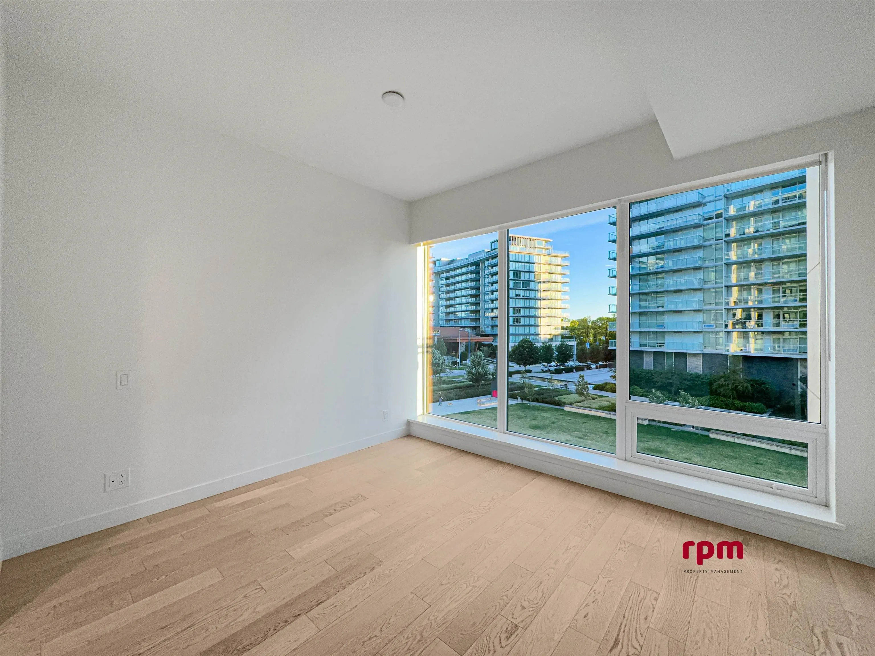 3xx 6811 Pearson Way